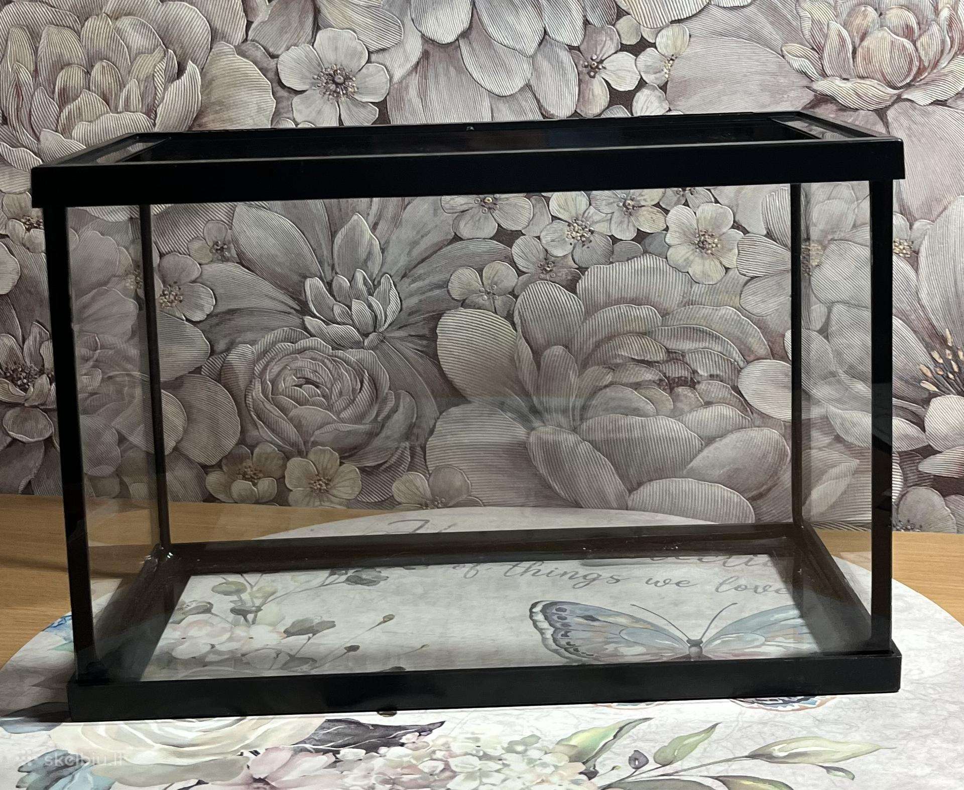 Parduodu akvariuma, 7l. 12eur.