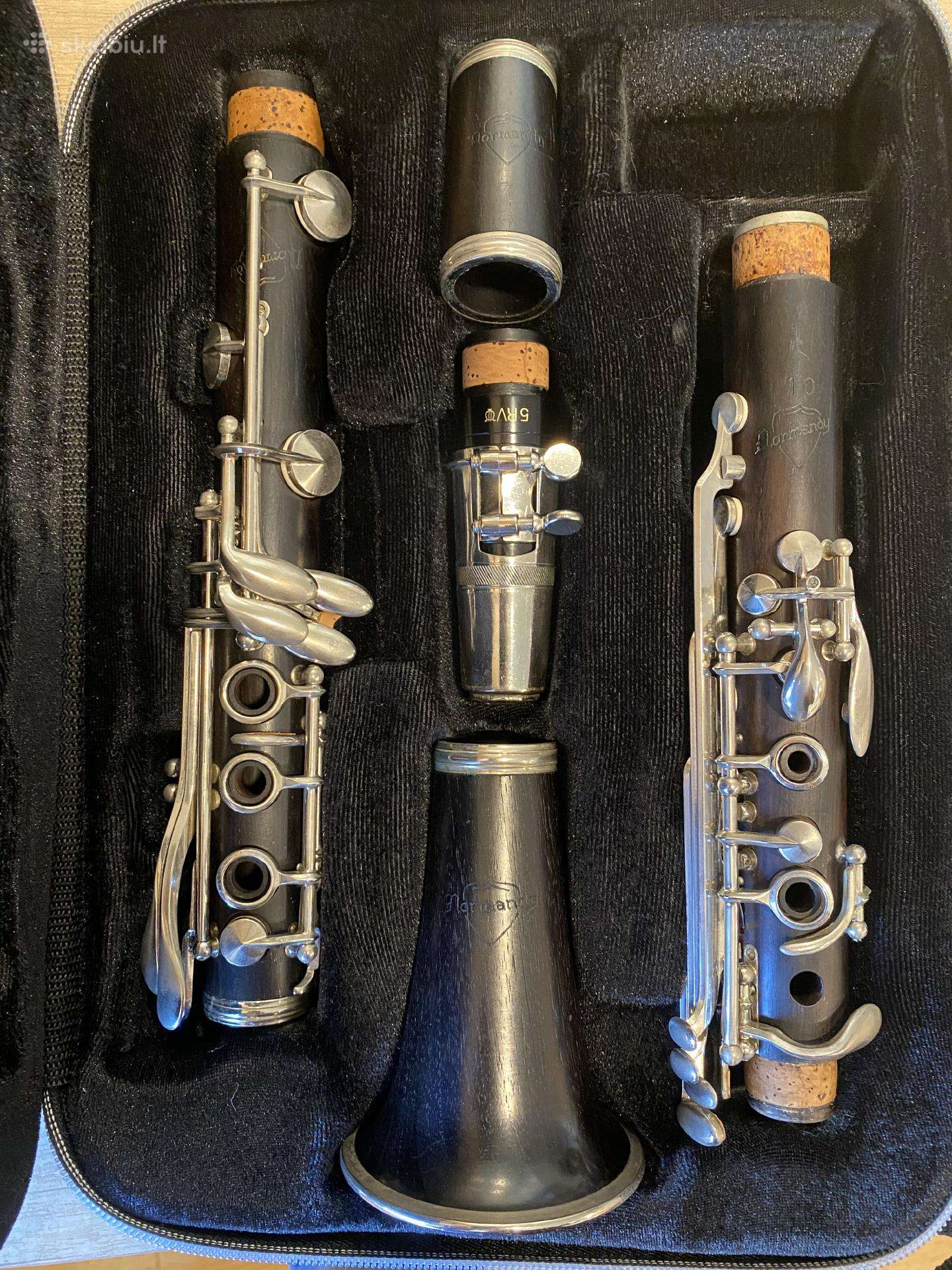 Klarnetas €550