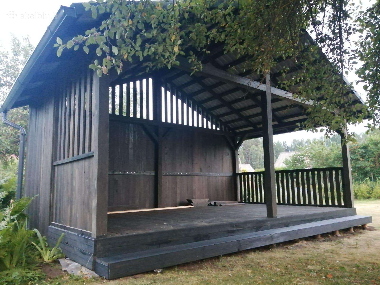 Medinė pavėsinė 4x6 m su dvišlaičiu stogu – 24 m²