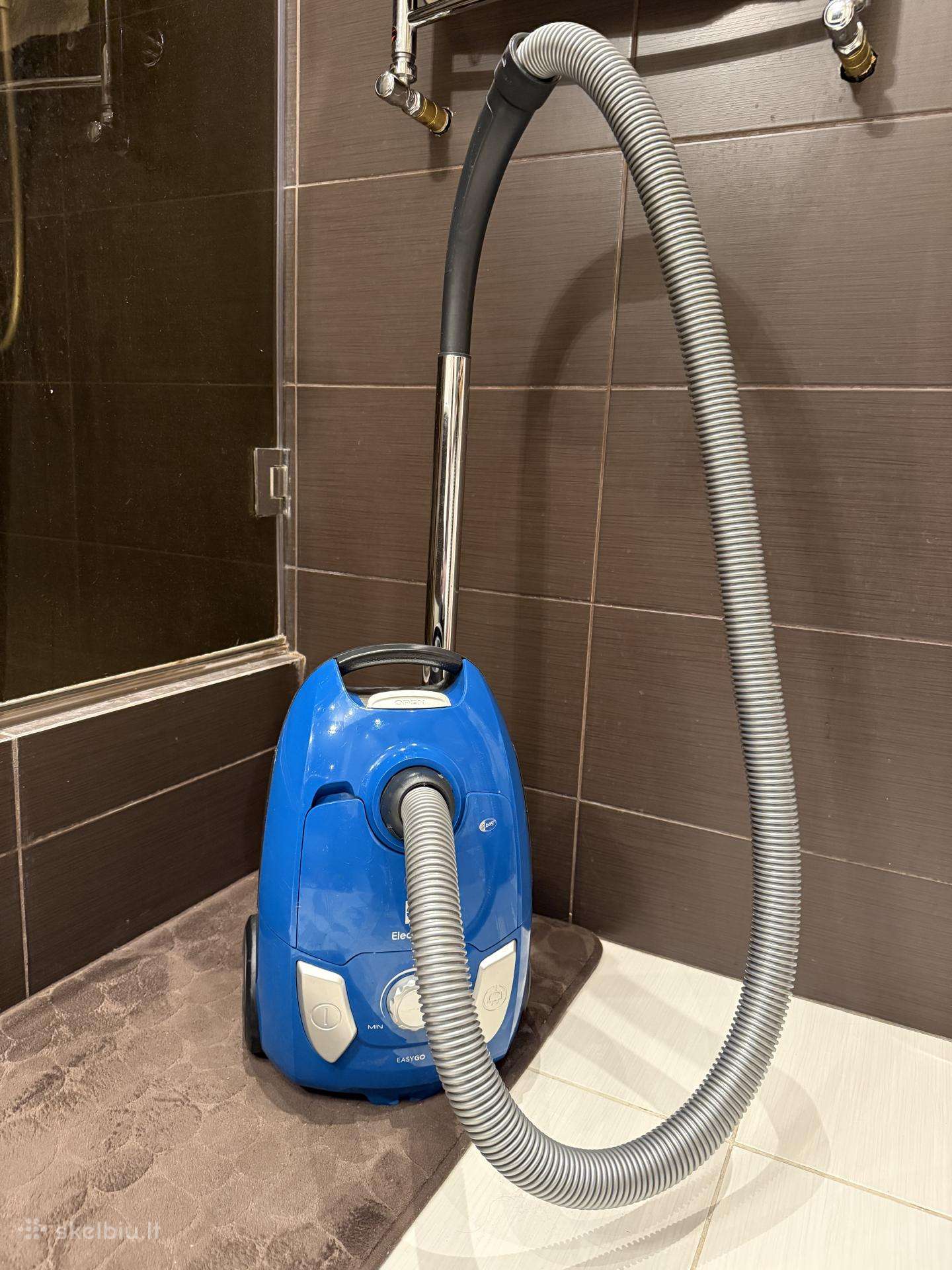 Dulkių siurblys Electrolux Easygo Eeg41cb