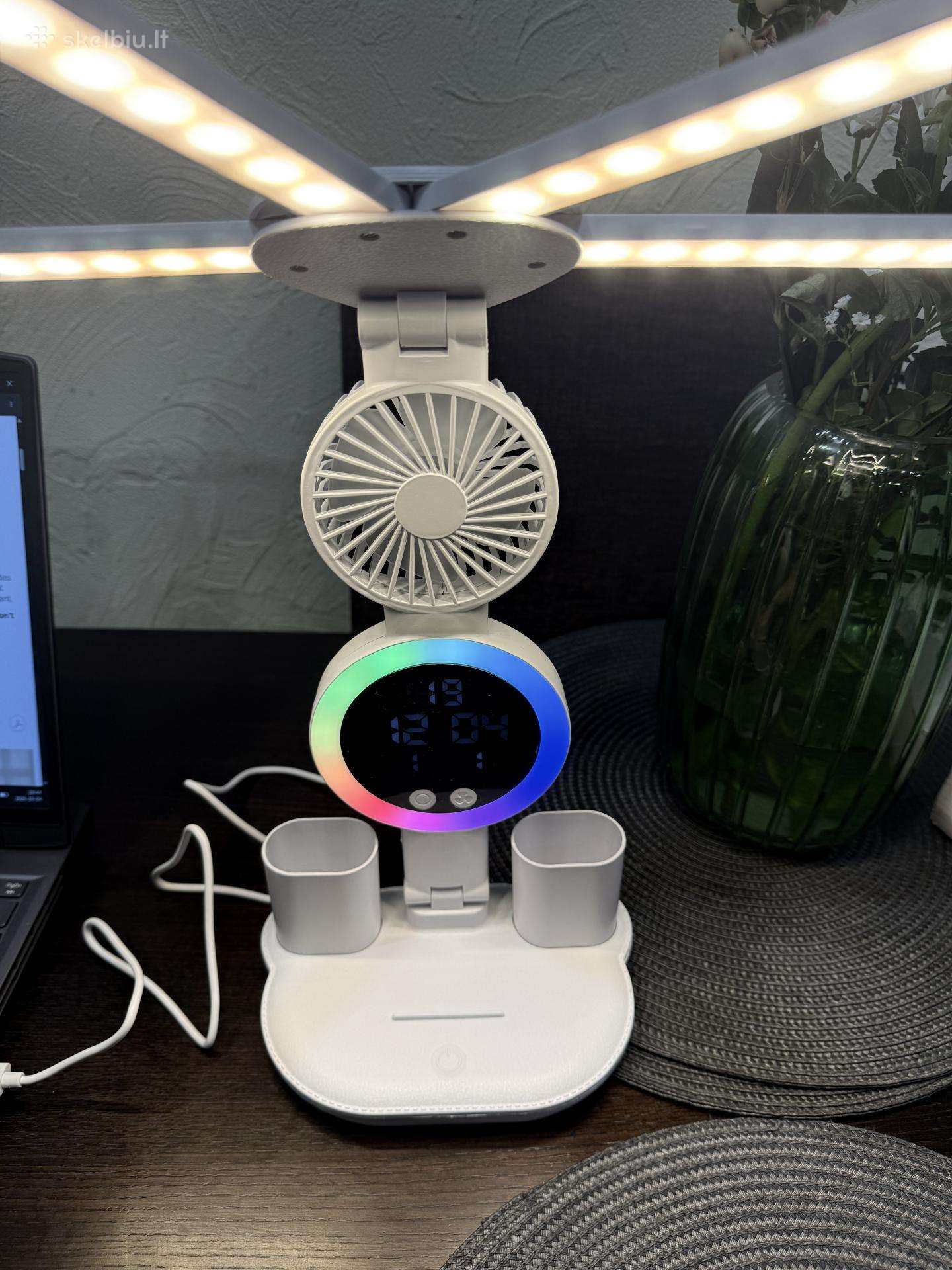 LED stalo lempa