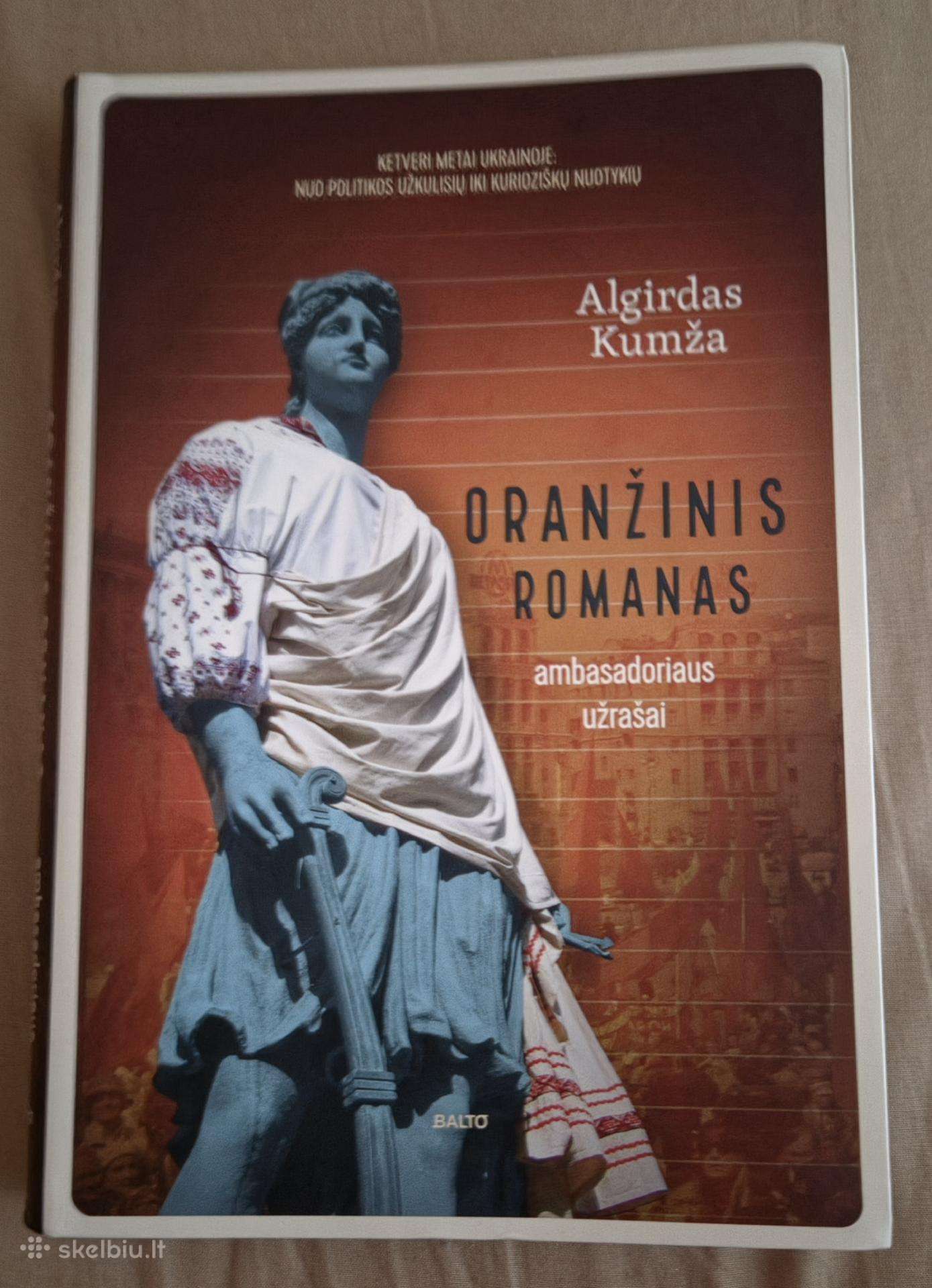 Knyga. Oranžinis romanas. Ambasadoriaus užrašai