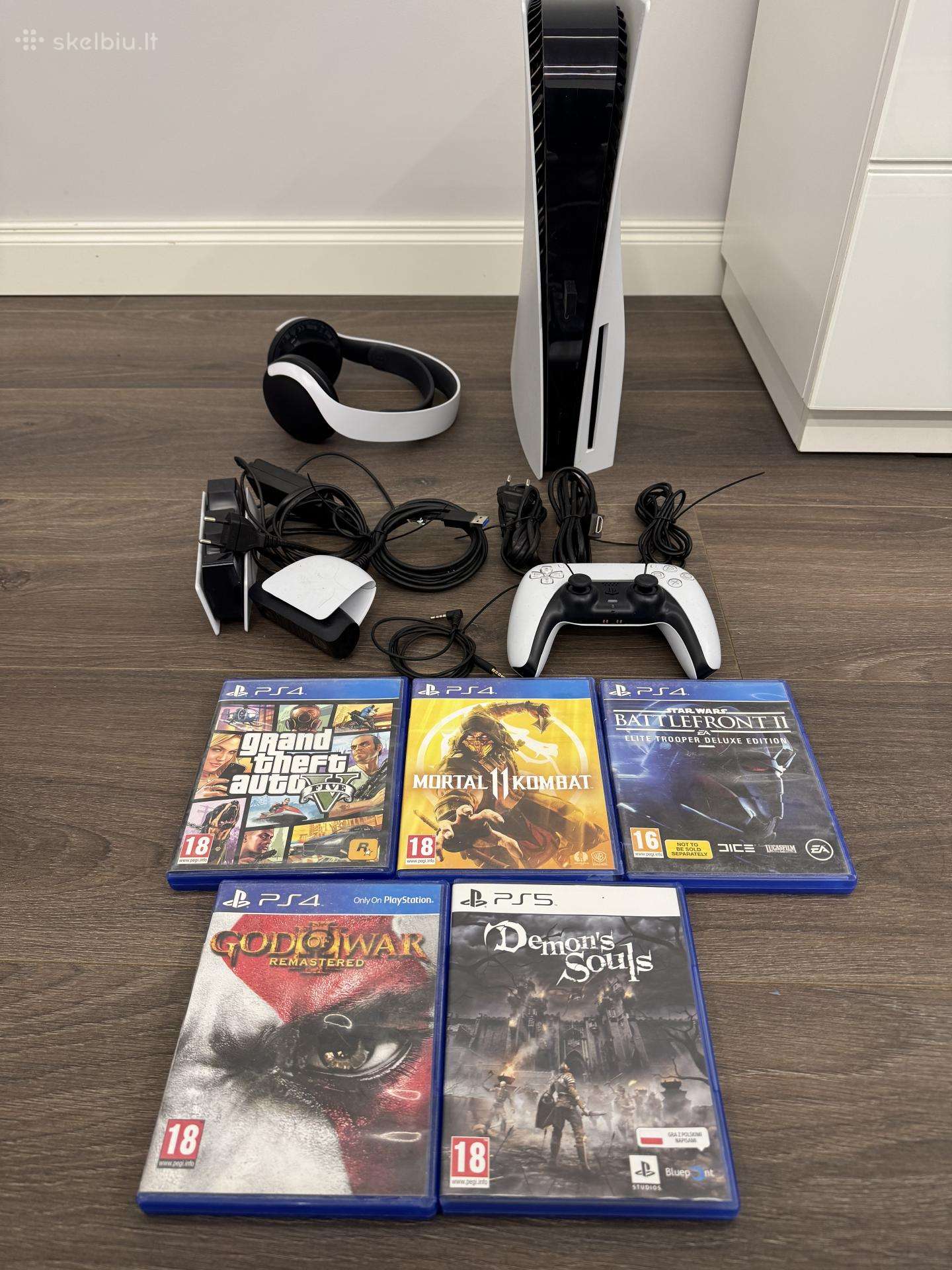 Ps5 fat diskinė versija.