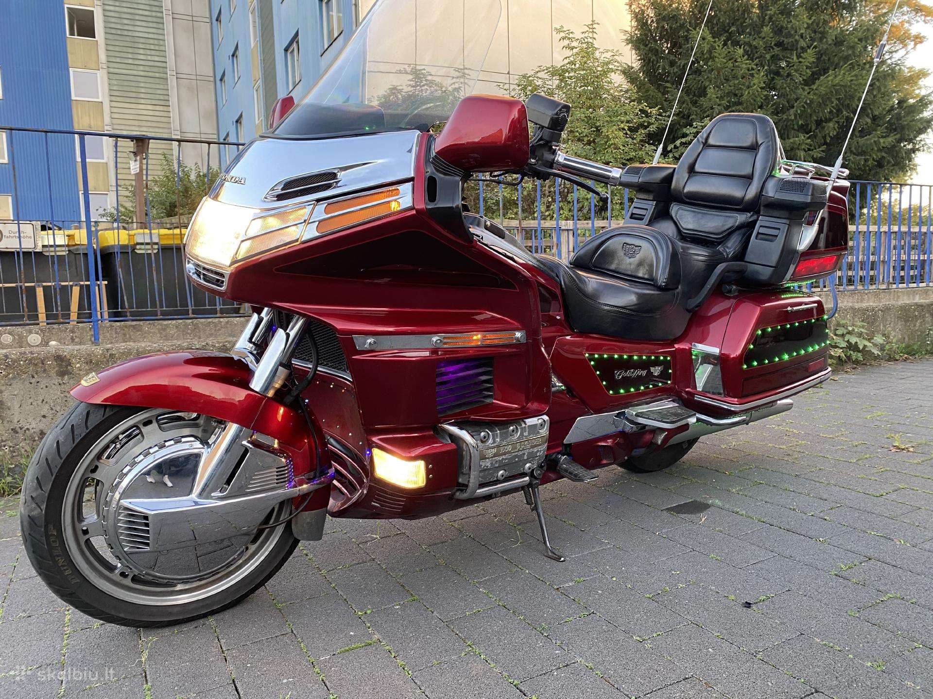 Honda Goldwing 1520cc, кроссовые