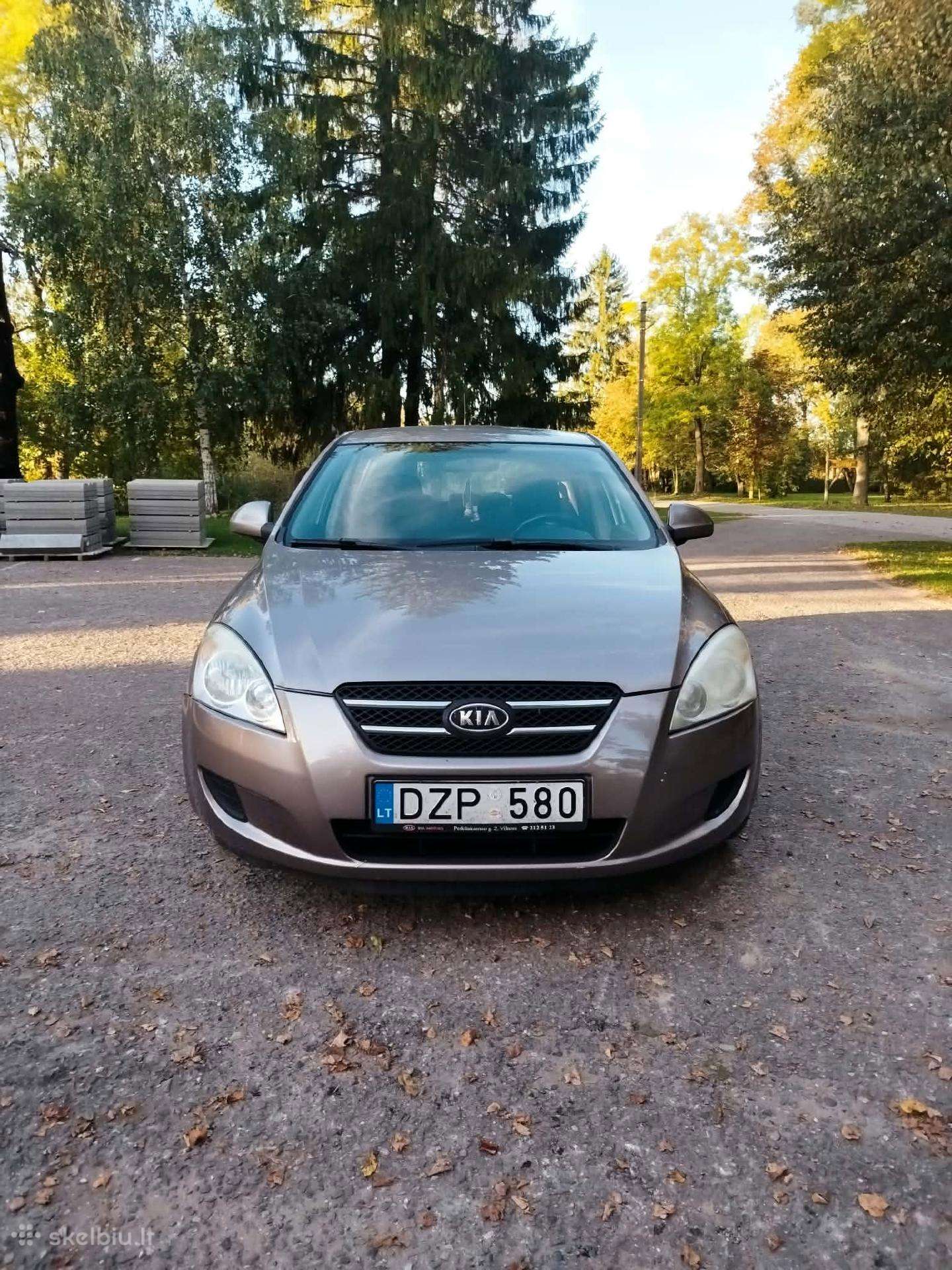 Parduodama Kia Ceed 2008m.