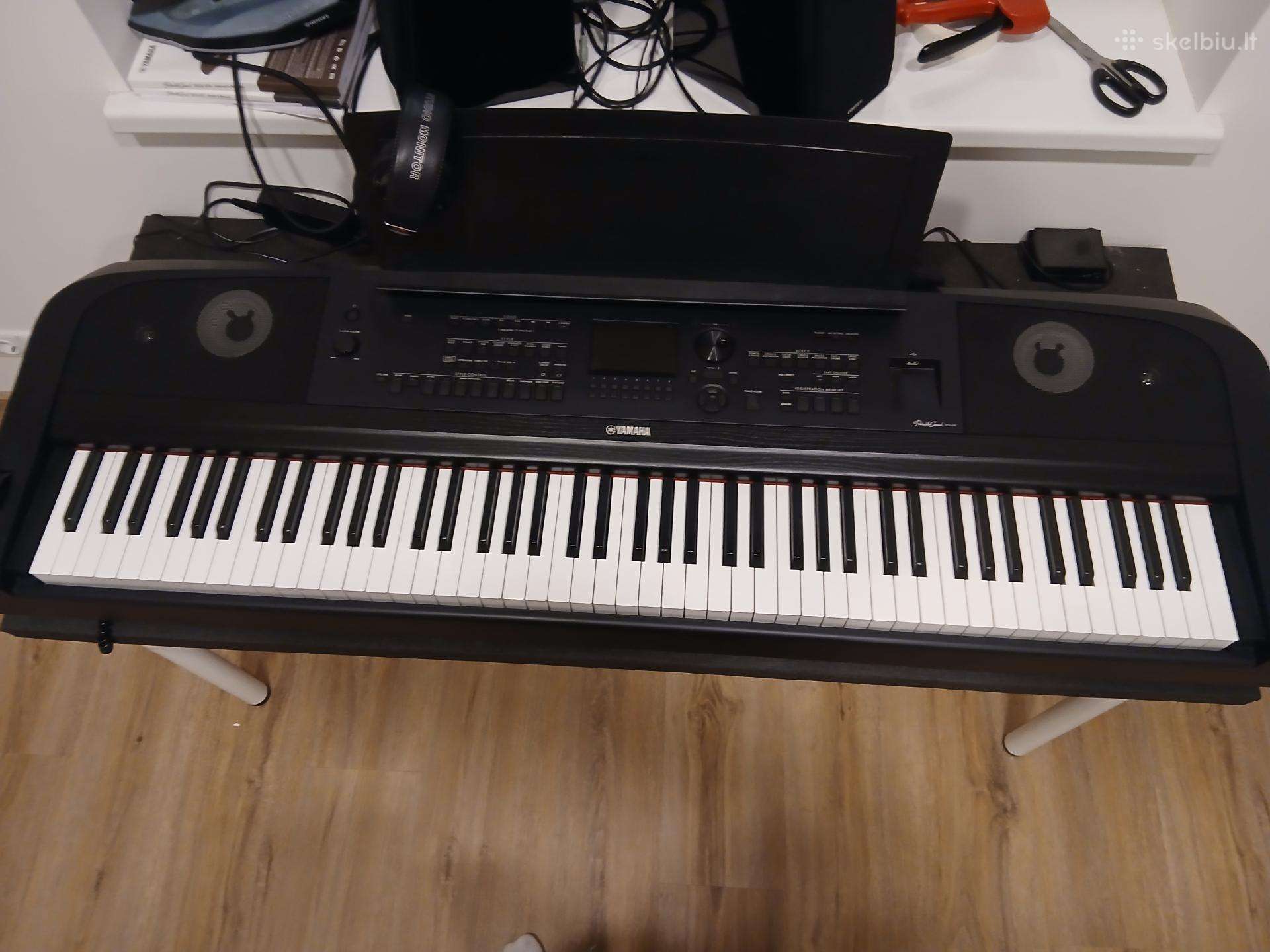 Yamaha dgx 670