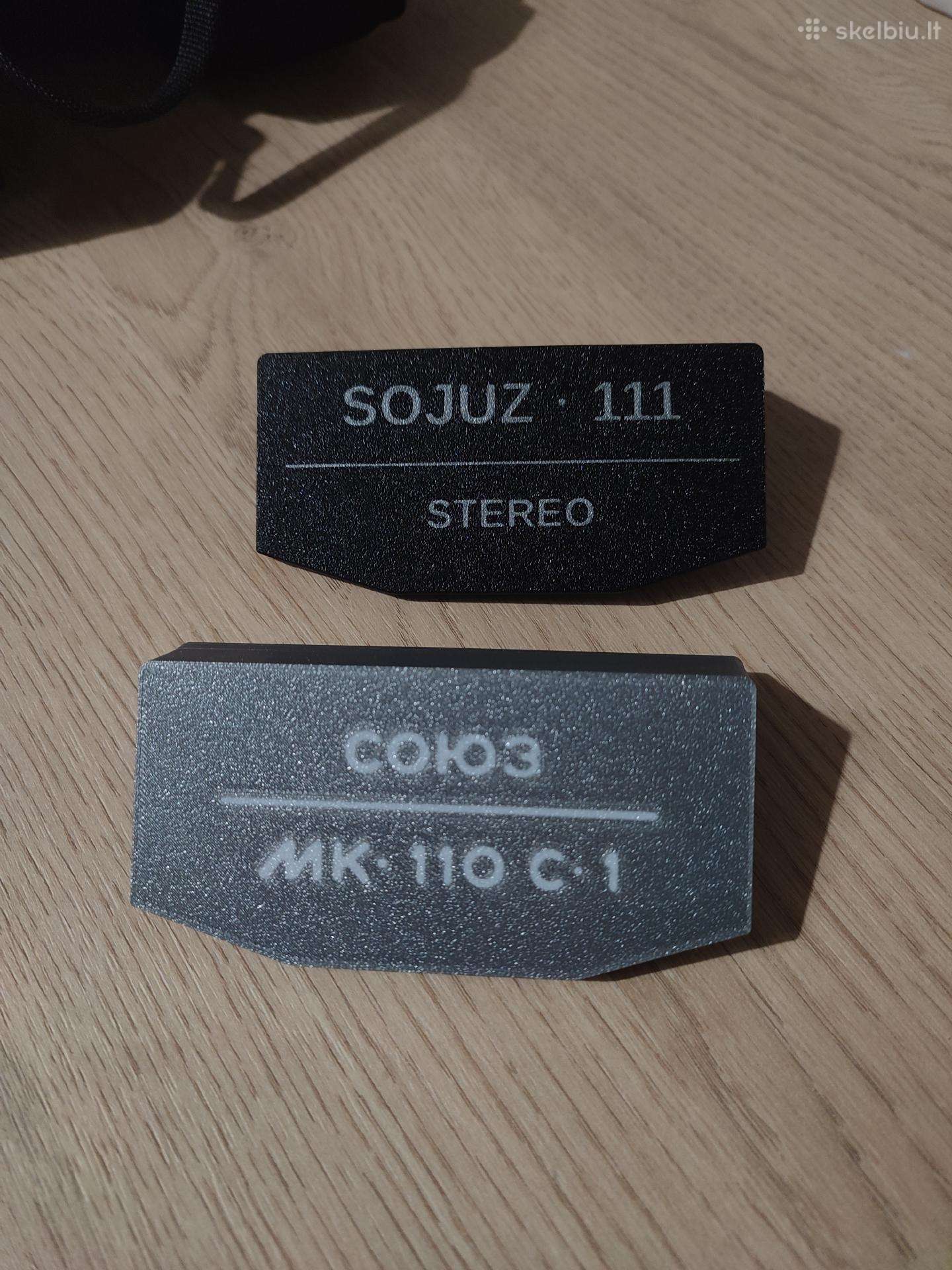 Sojuz 110-111 dangteliai