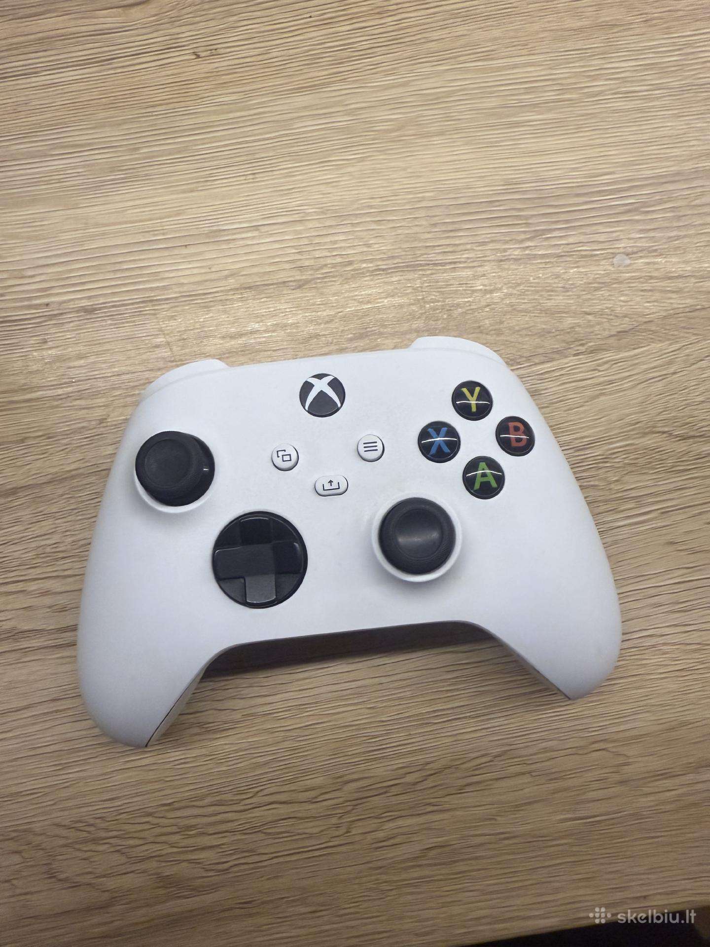 Xbox Series s/x pultelis