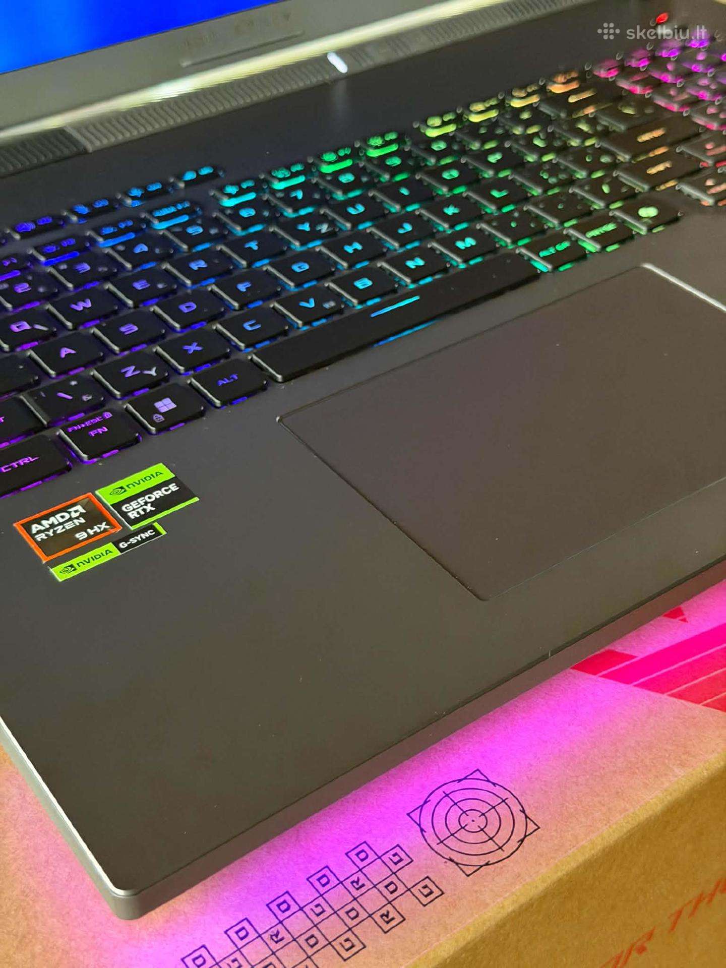 Asus Rog Strix G814pm