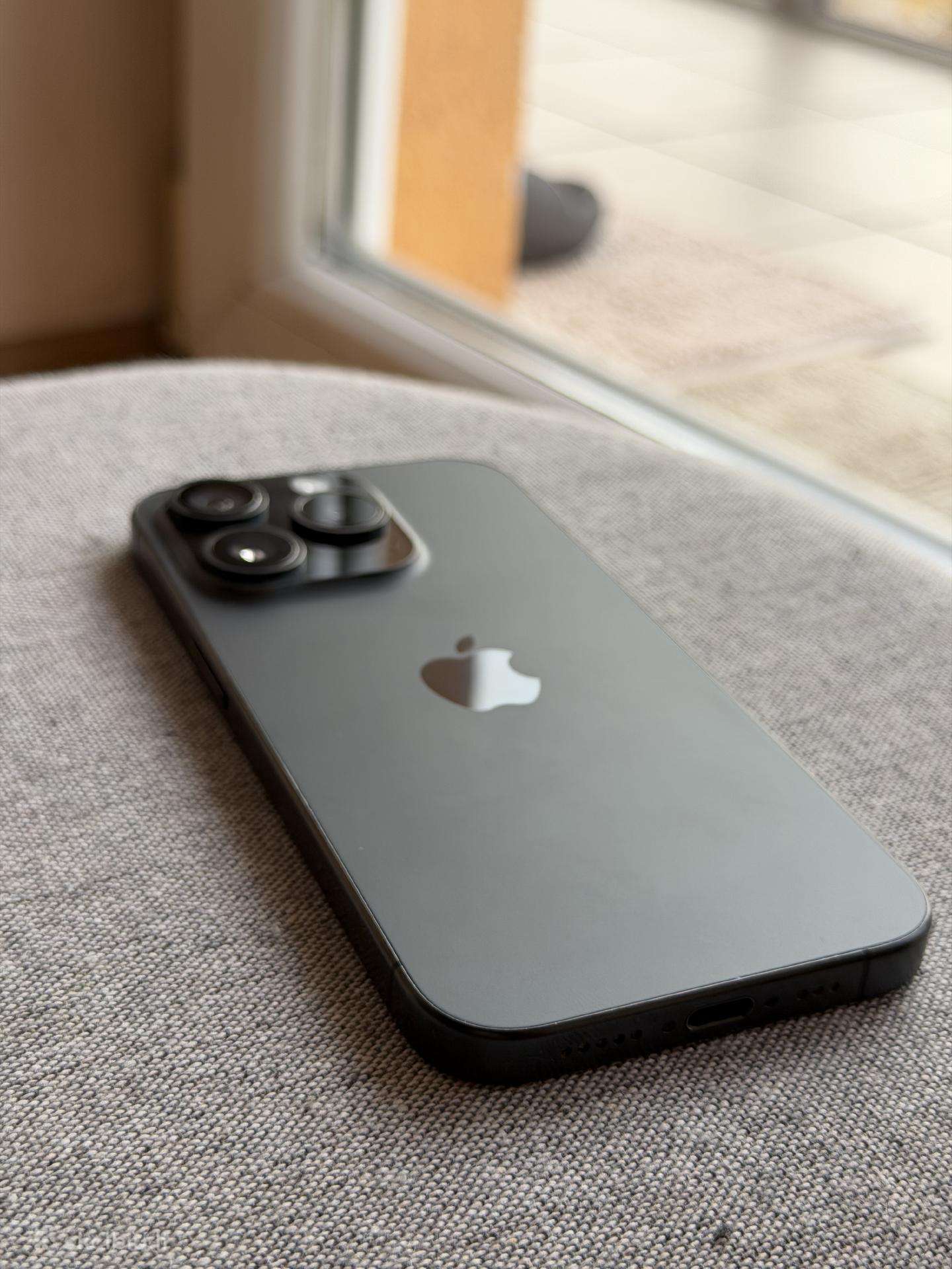 iPhone 15 Pro 256gb