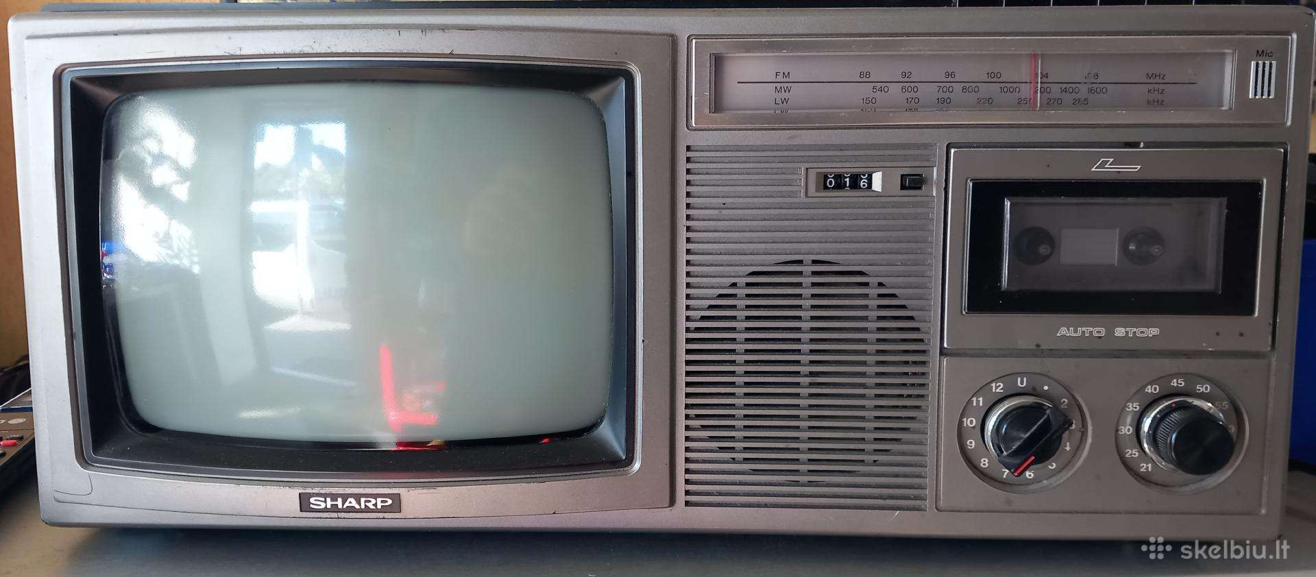 Sharp magnetola su TV