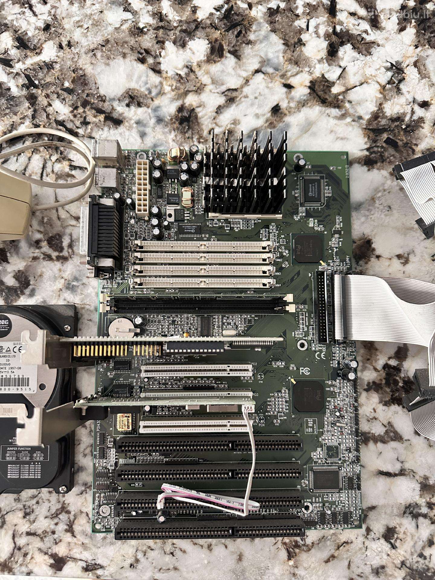 Qdi P5i430tx/iib (Titanium Iib) Komplektas