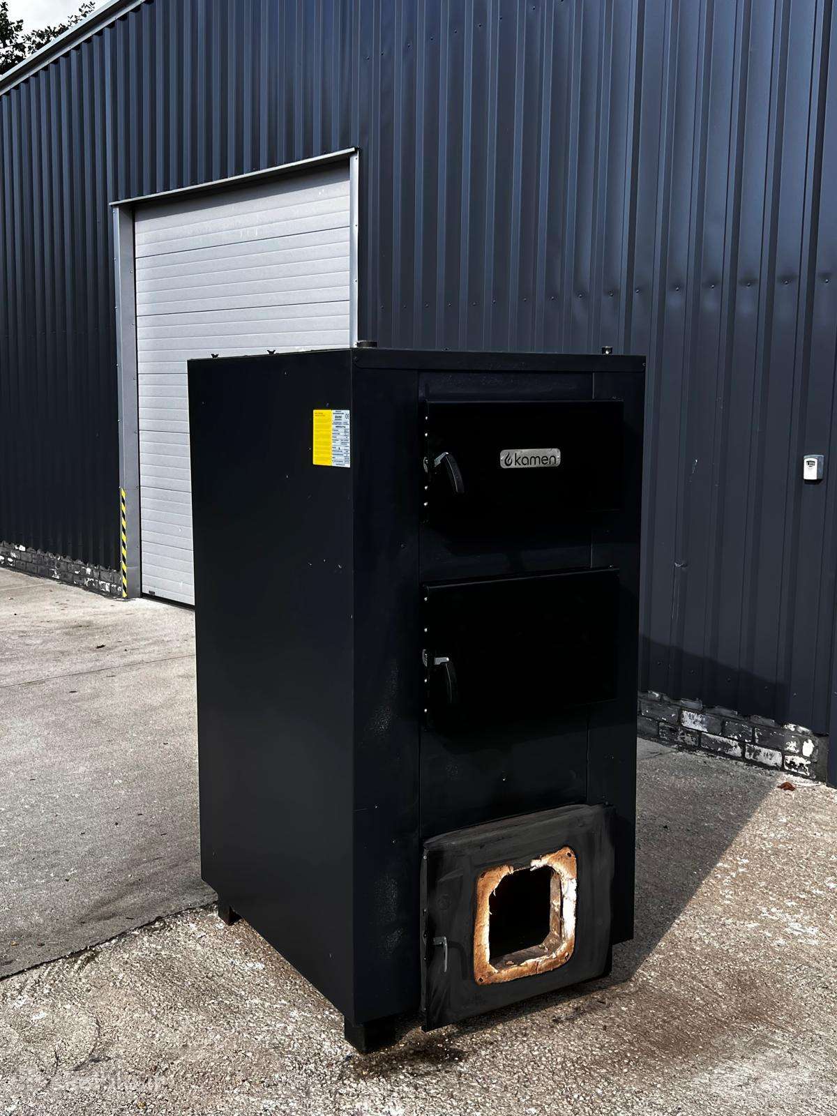 Granulinis katilas Kamen 118 kw su degikliu
