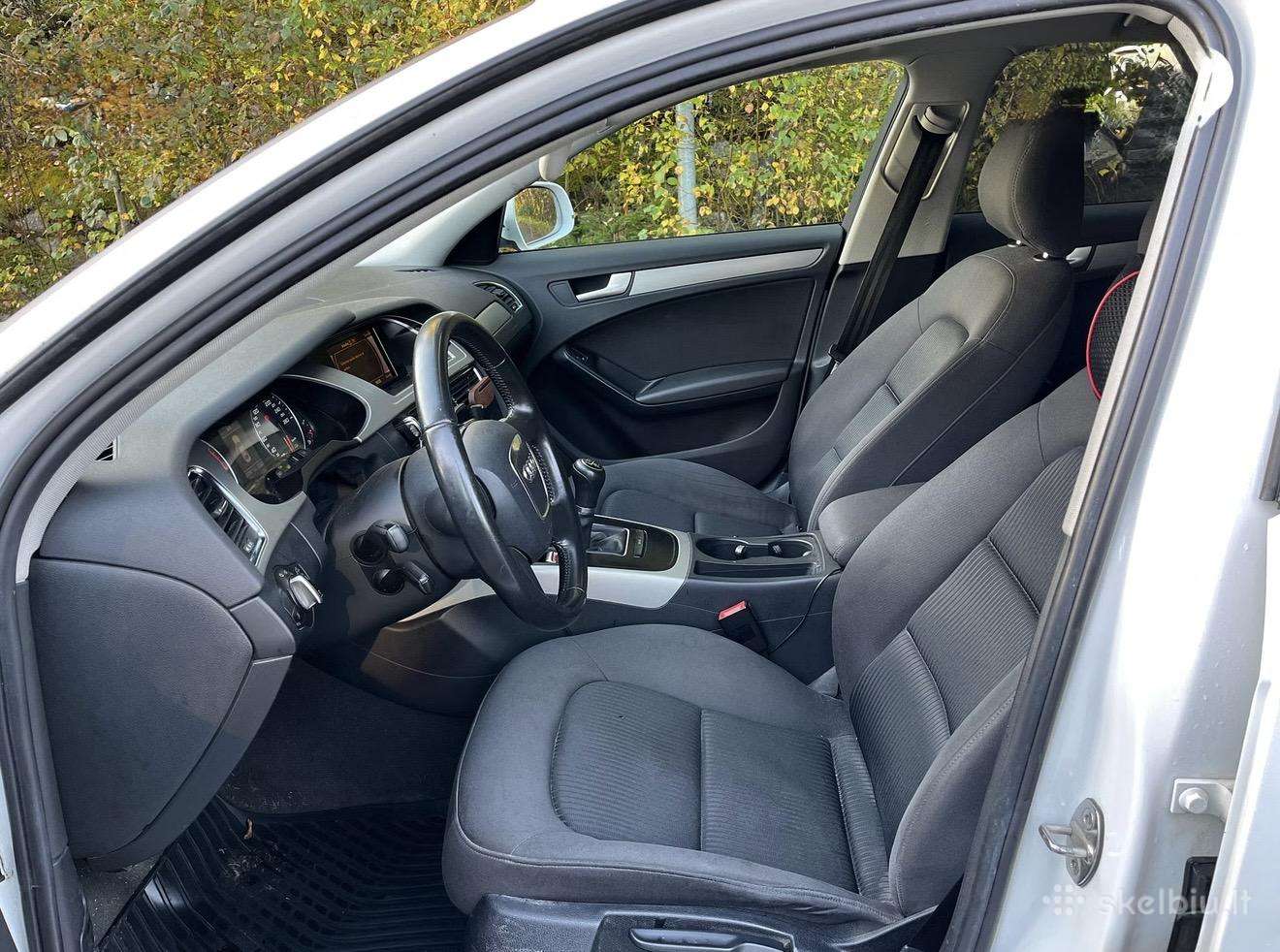 Audi A4, 2.0 l., sedanas