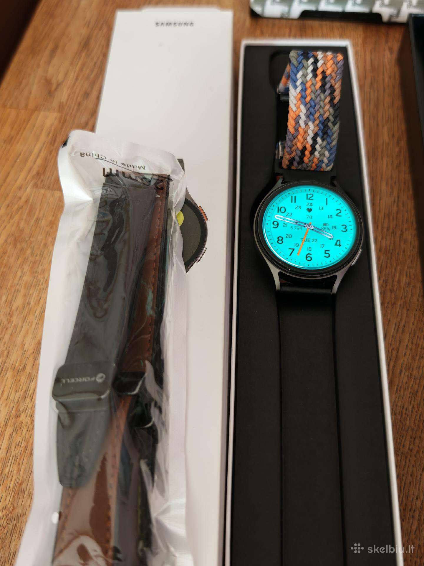 Parduodamas puikaus stovio Samsung Watch 7 44mm.