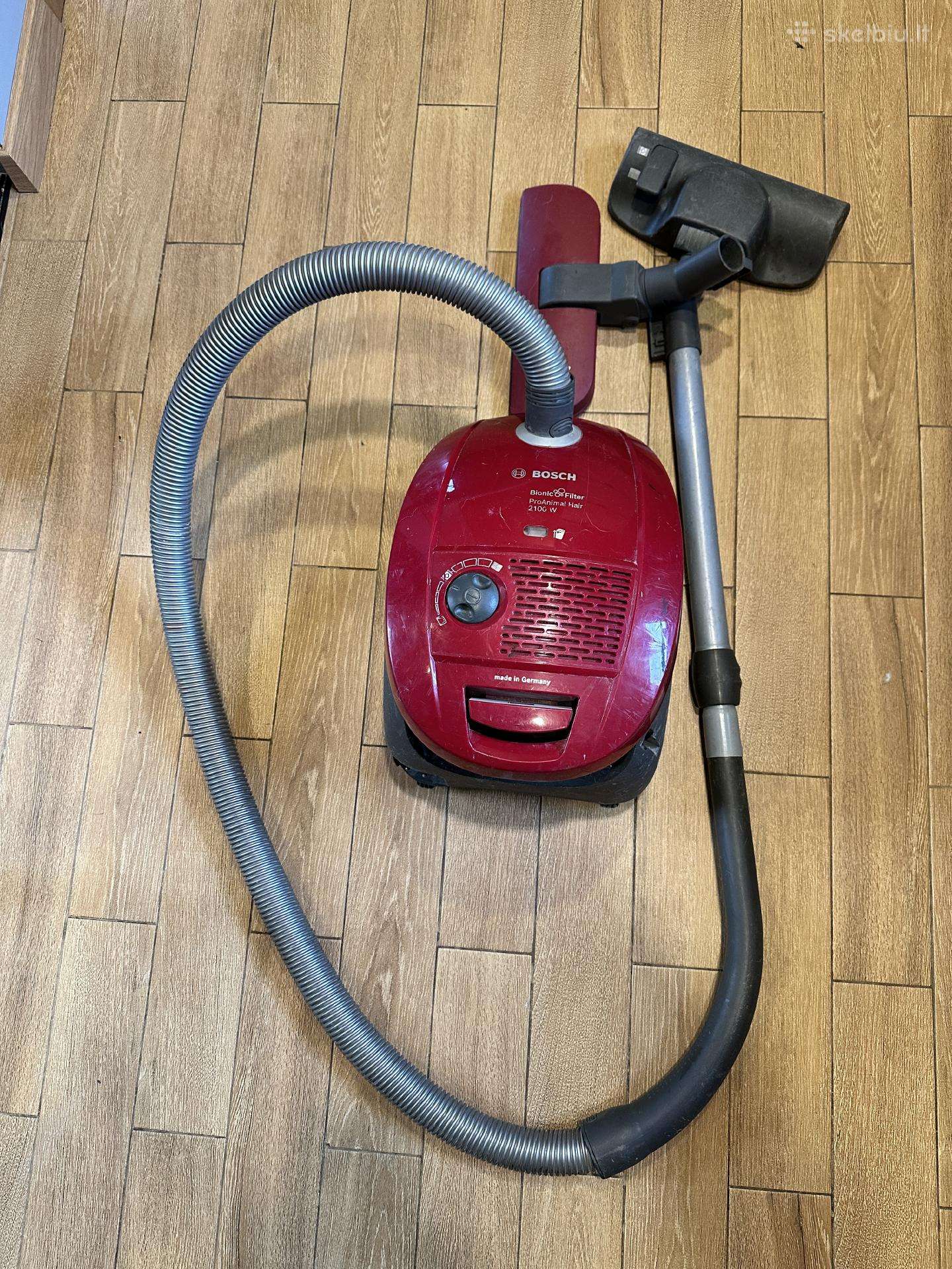 Parduodu dulkių siurblį Bosch su maišeliais