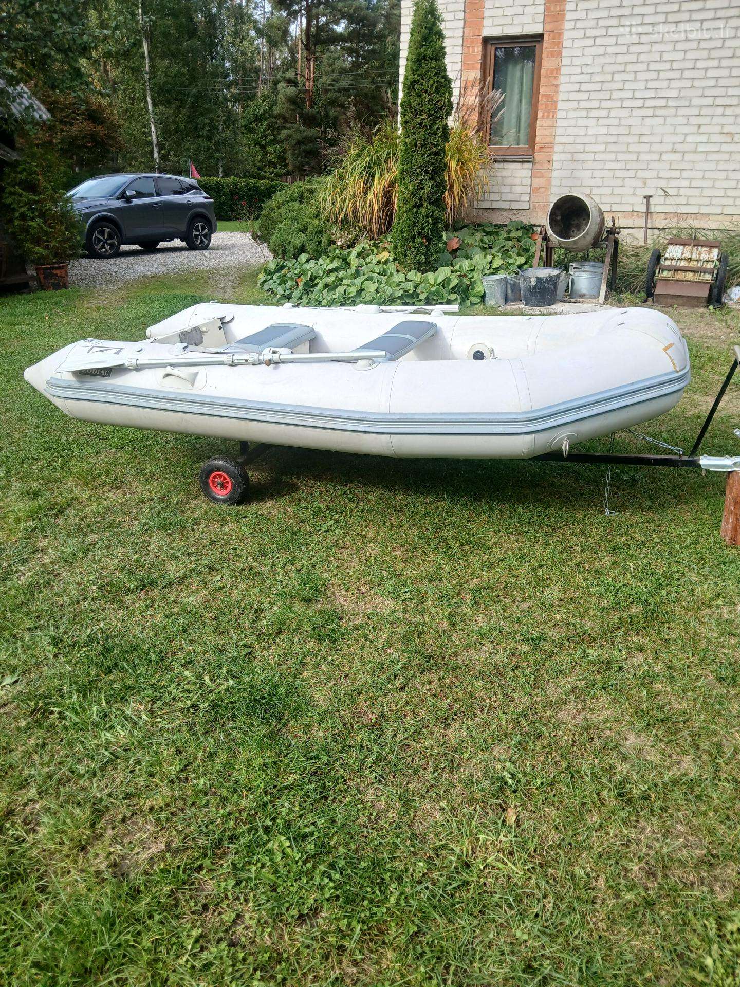 Sveiki. Parduodu Zodiac Rib 310 valtį.