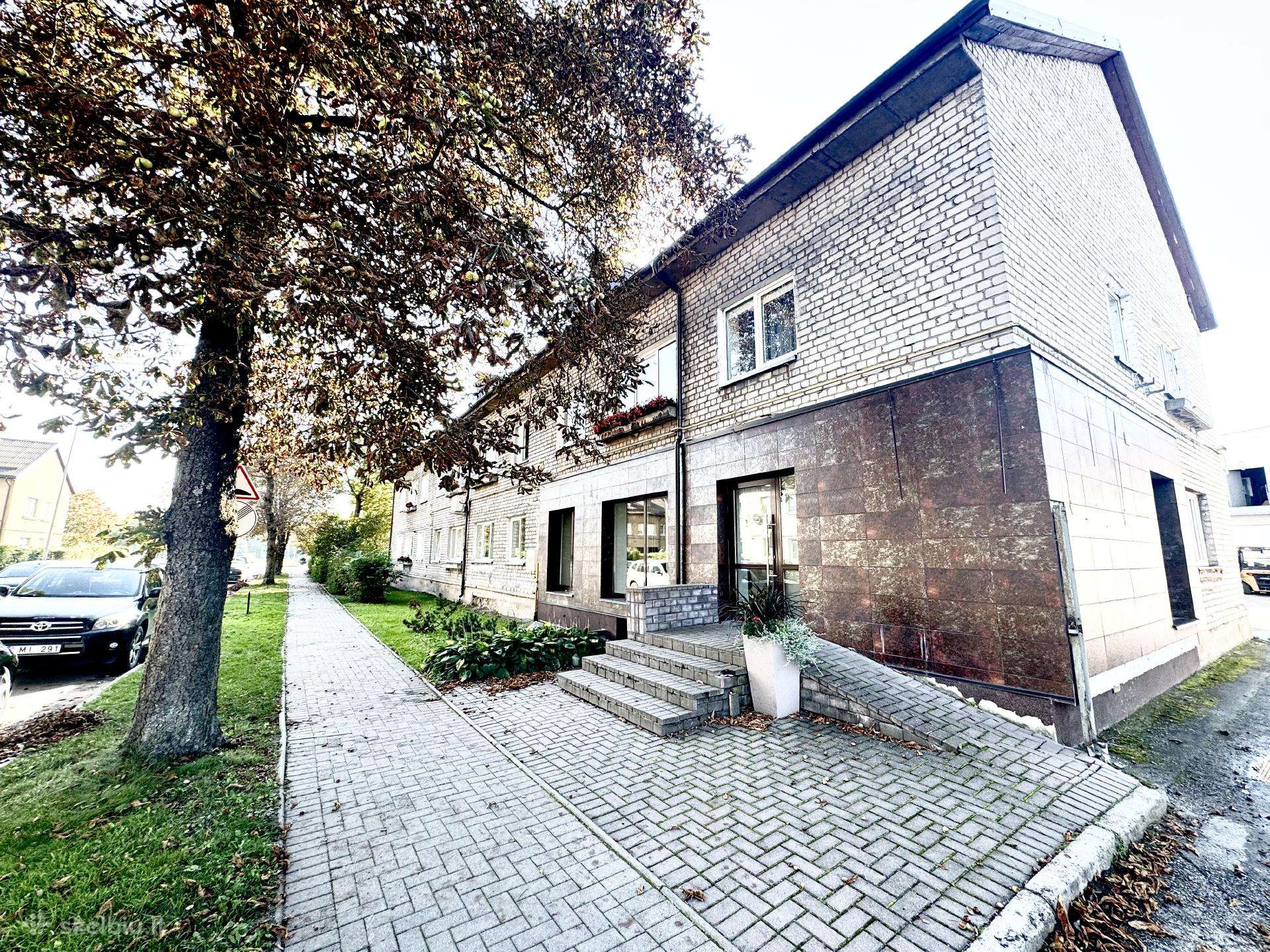 Radviliškyje parduodamas 2 kambarių butas