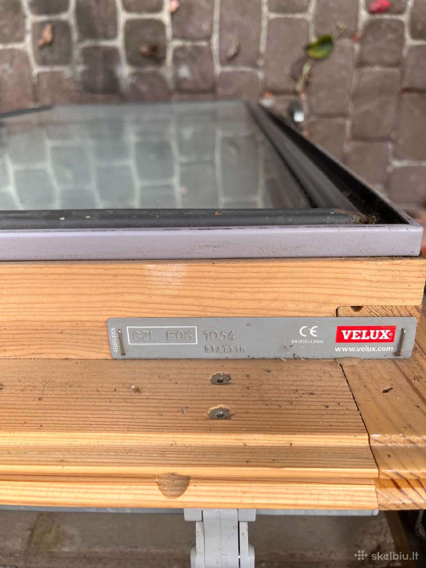 Naudoti Velux stoglangiai x 2 vnt