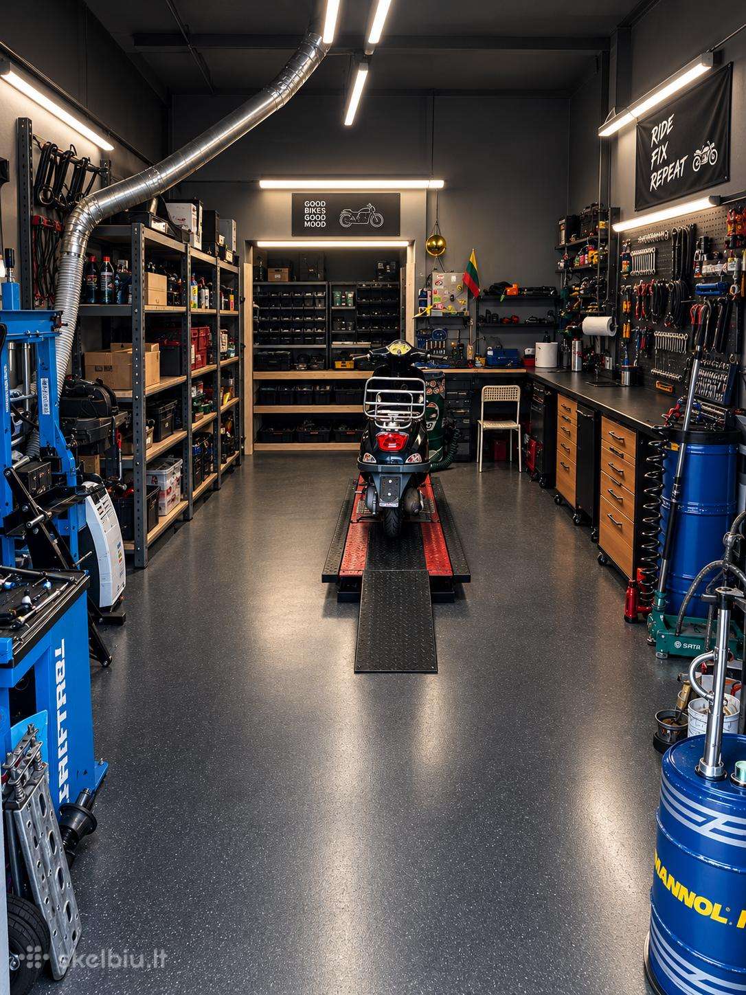 Darbo vieta Moto mechanikui