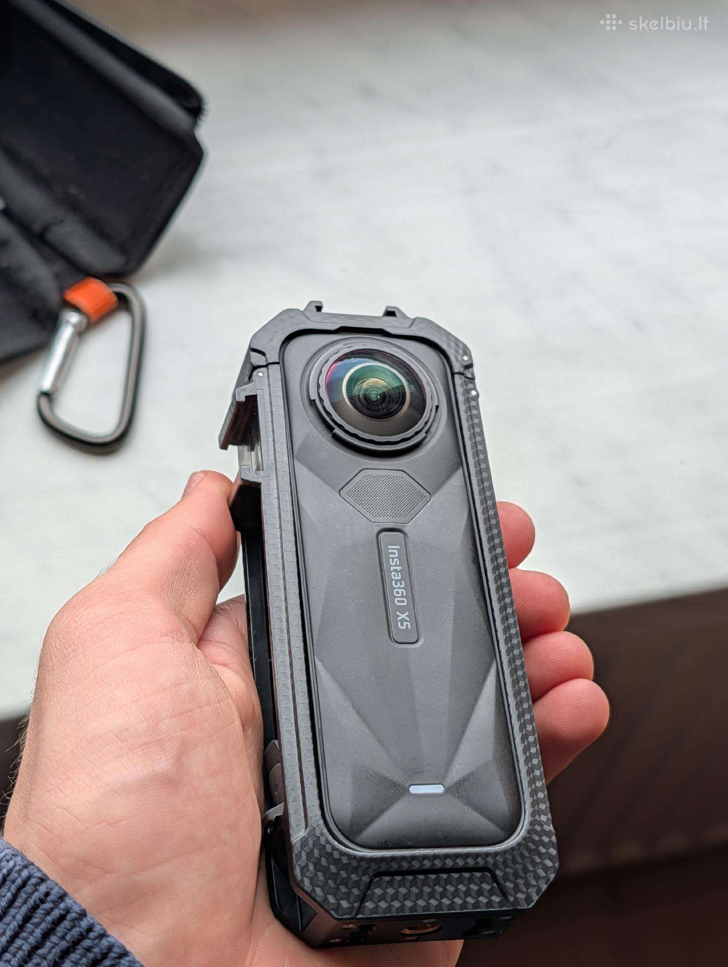 Insta 360 X5 komplektas