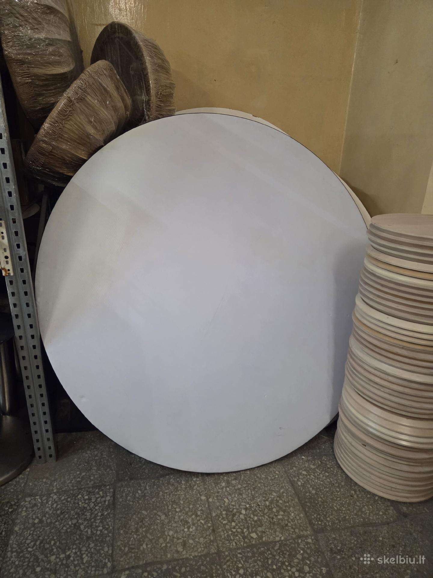 180 cm naudoti banketiniai stalai 9 vnt.