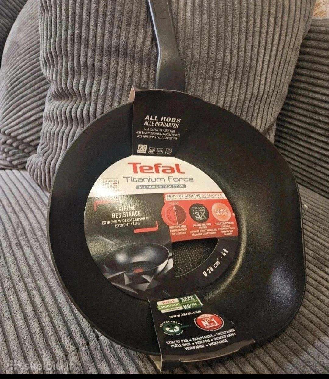 Nauja Tefal titanium force keptuvė