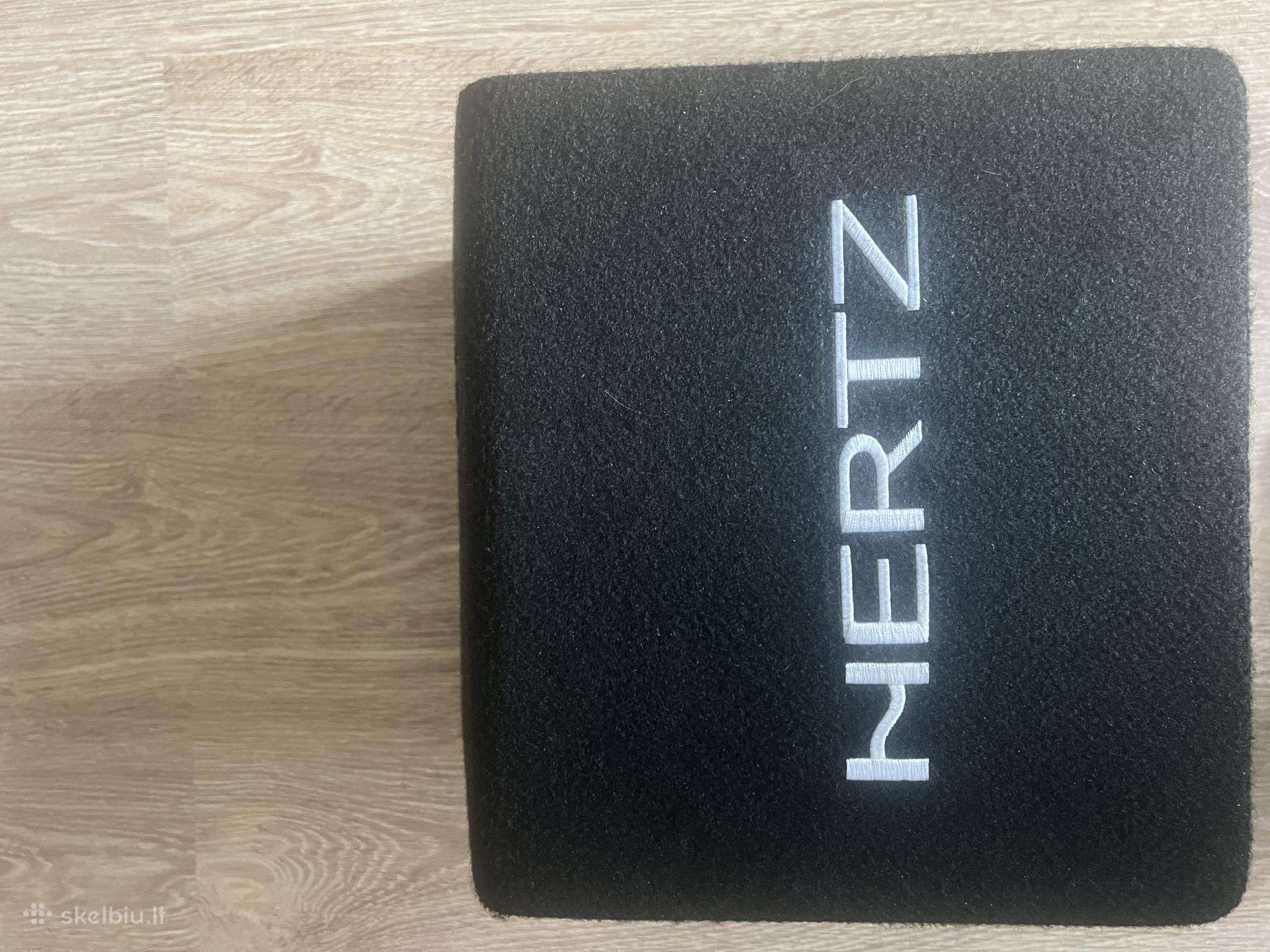 Hertz Dba 201 subwoofer su stiprintuvu