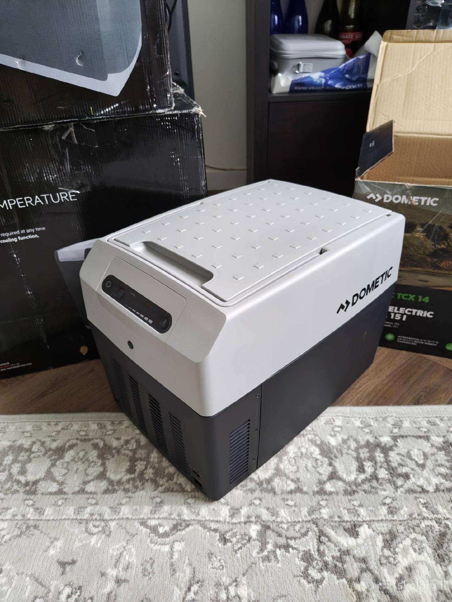 Automobiliniai šaldytuvai – Kk20 / Kk28 + Dometic