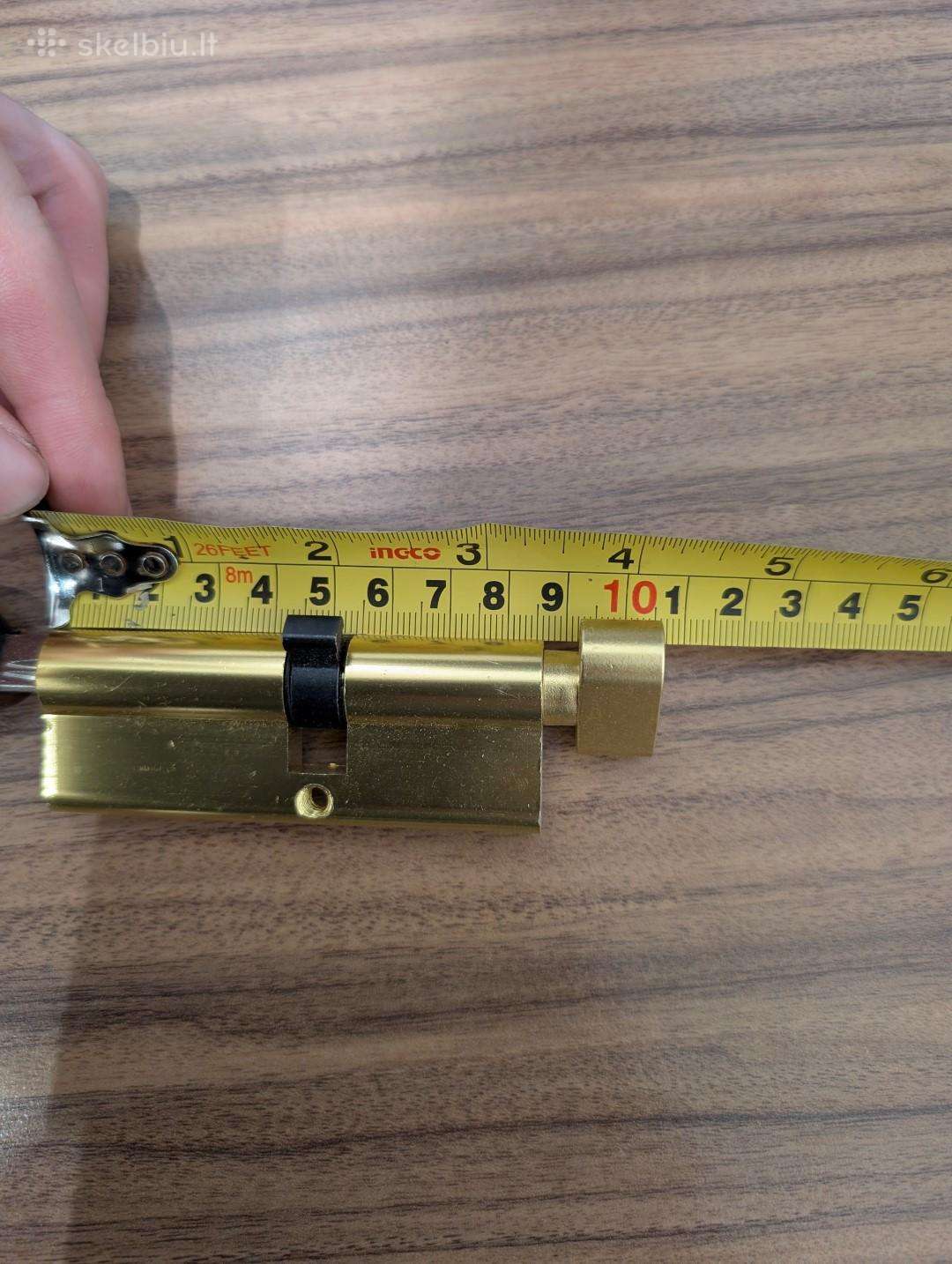 Spyna vidinėms durims su suktuku 4,5 ir 3cm x2