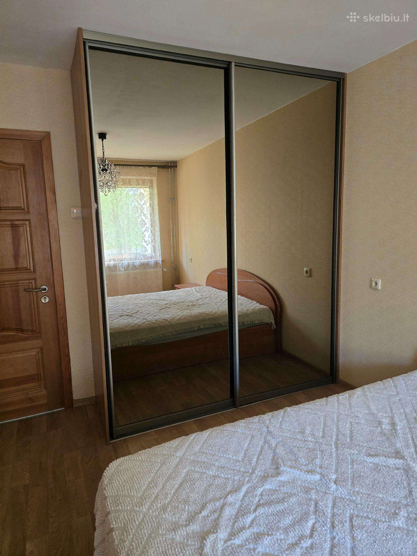 3 kambarių butas Debreceno g.