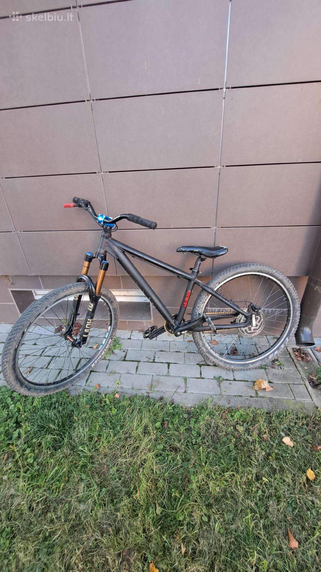 Scott voltage dirt jumper
