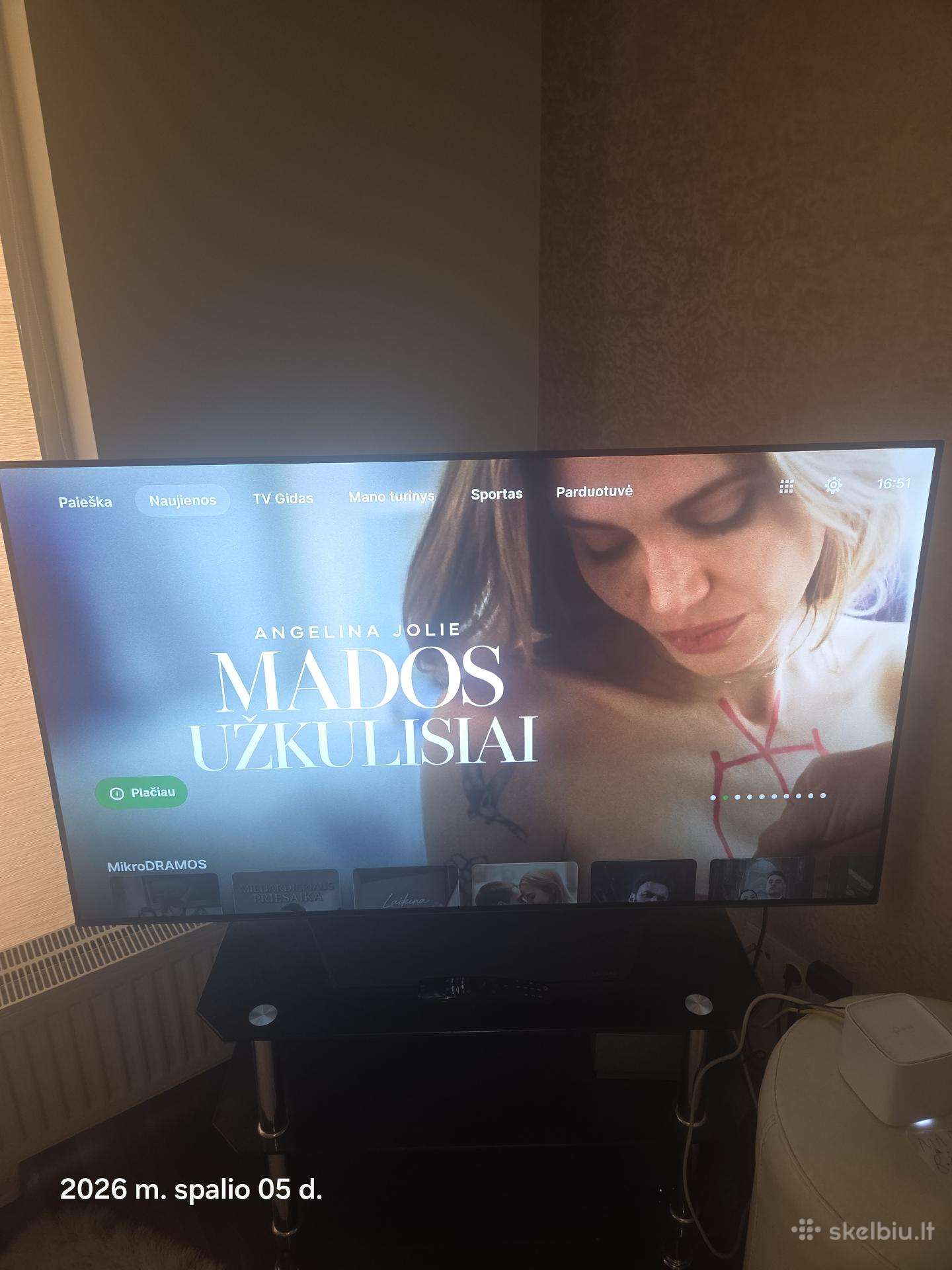 Parduodamas puikios būklės 55 colių įstrižainės LG