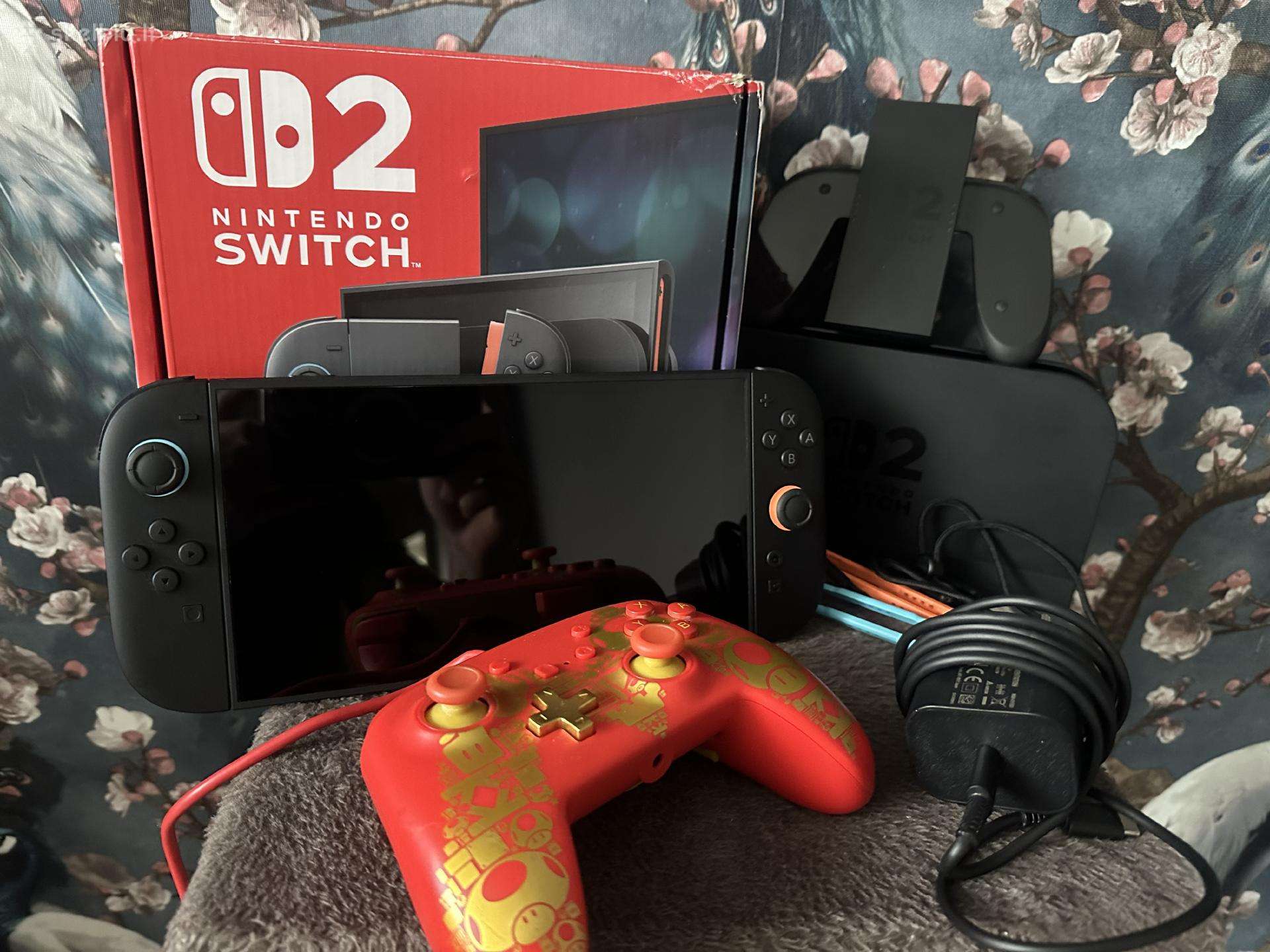Nintendo Switch 2, Naudotas 2 Kartus, Su Cekiu.