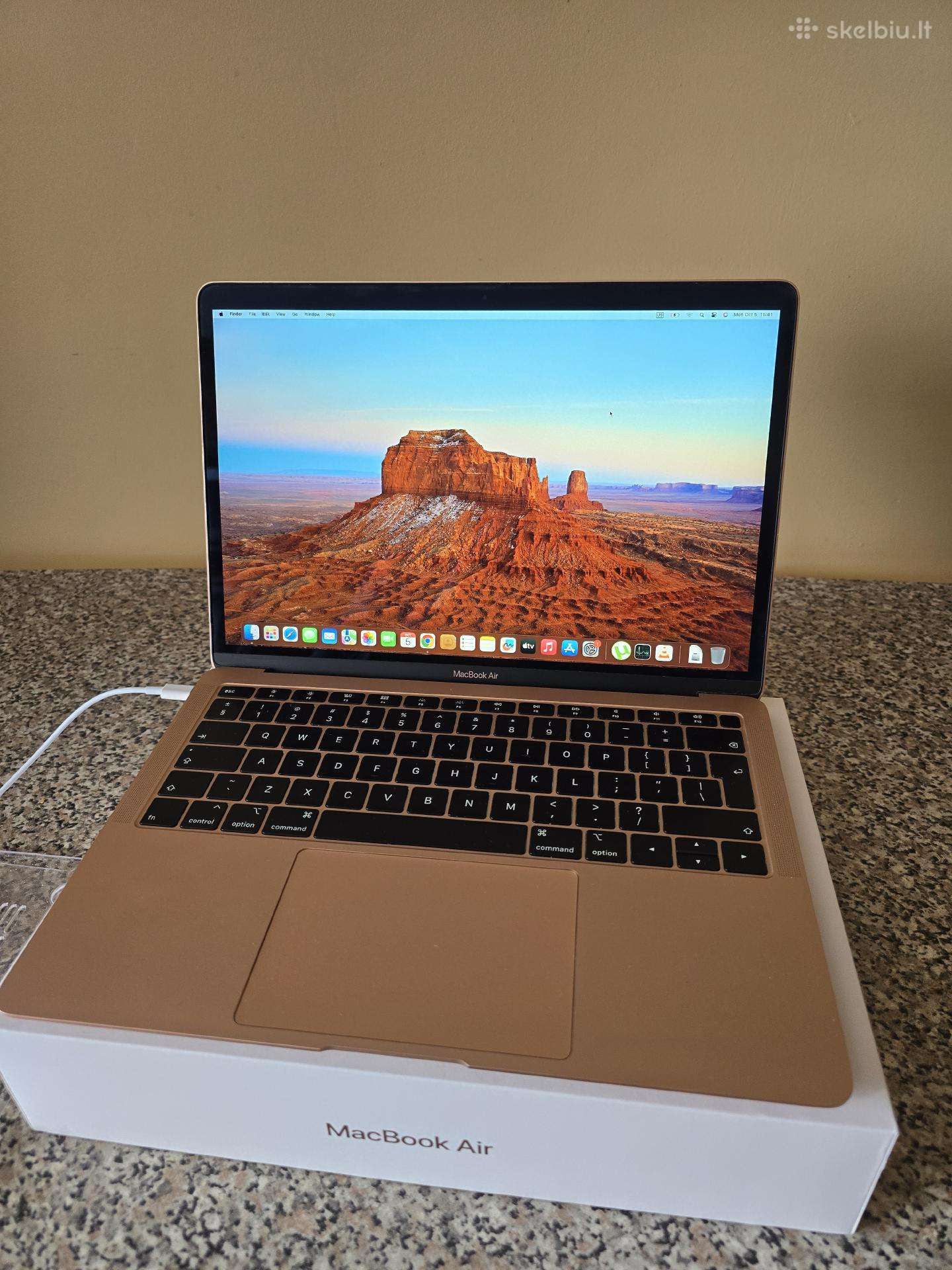 MacBook Air 2018 256gb SSD