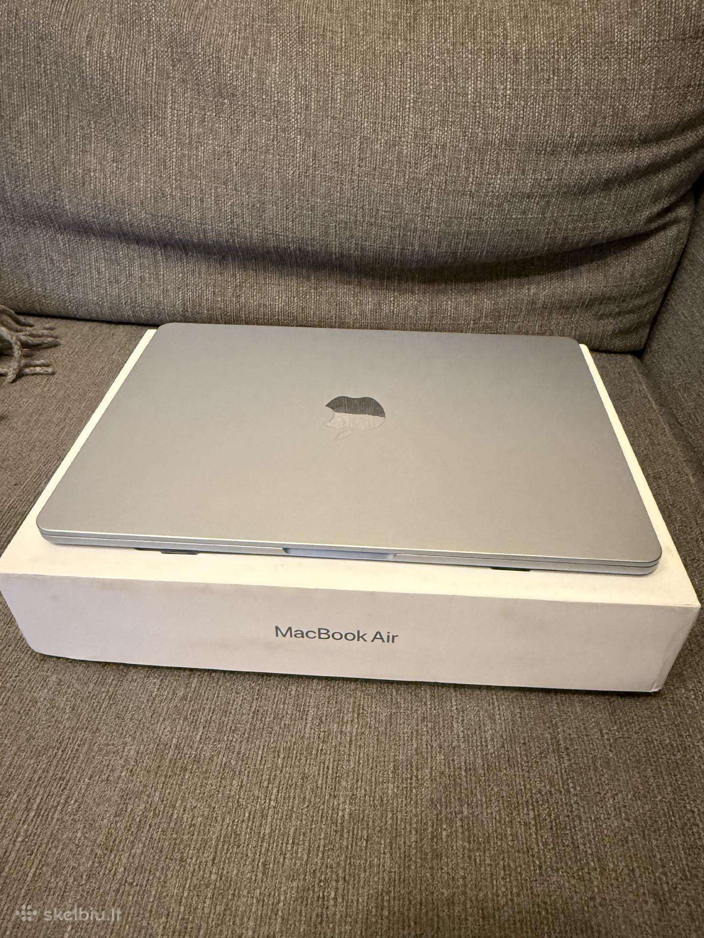 MacBook Air M4