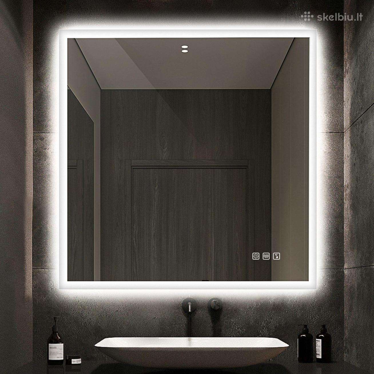 LED vonios veidrodis 80x80 cm su antirasojimu