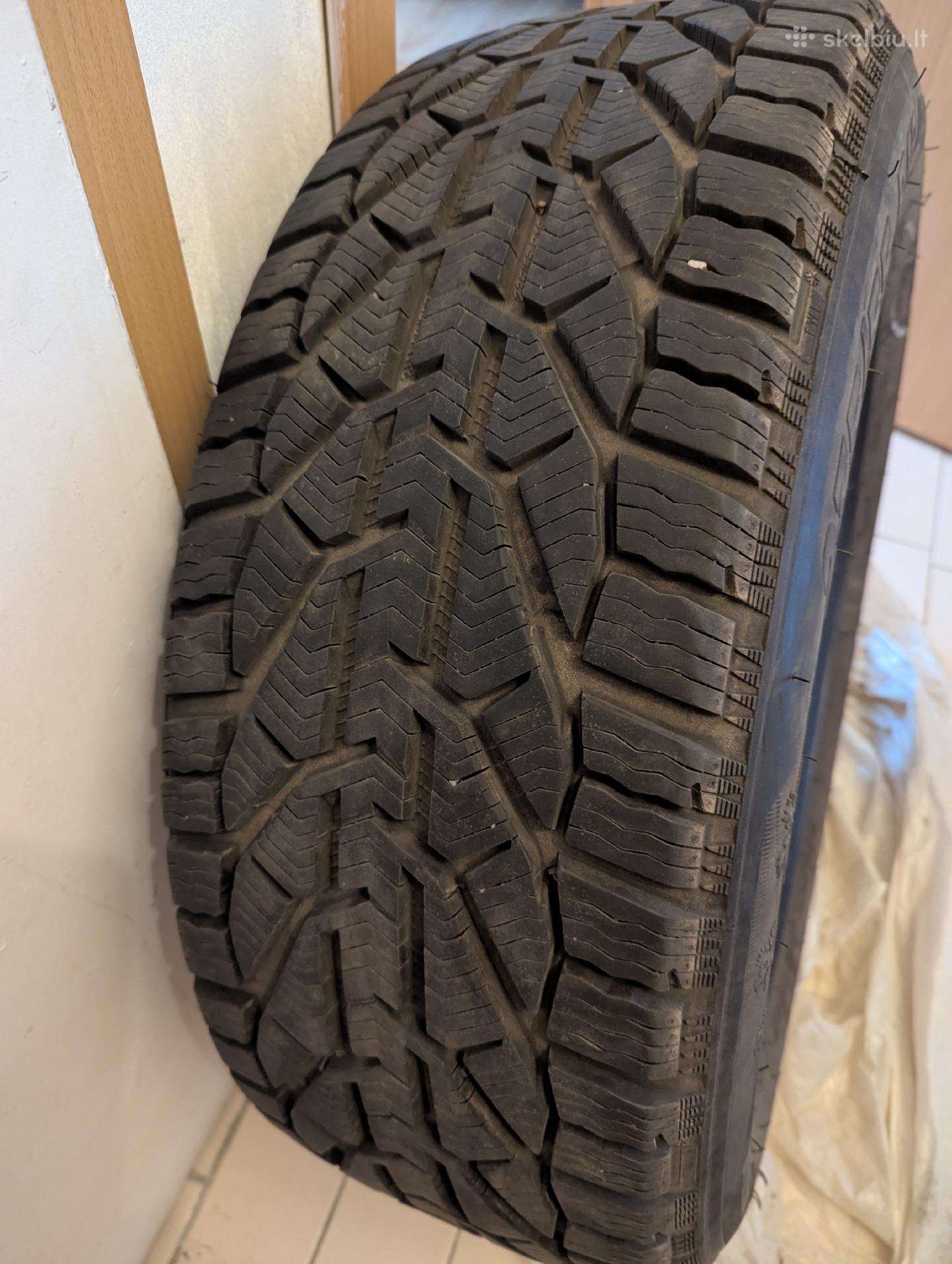 Taurus Winter Suv, žieminės 235/55 R18