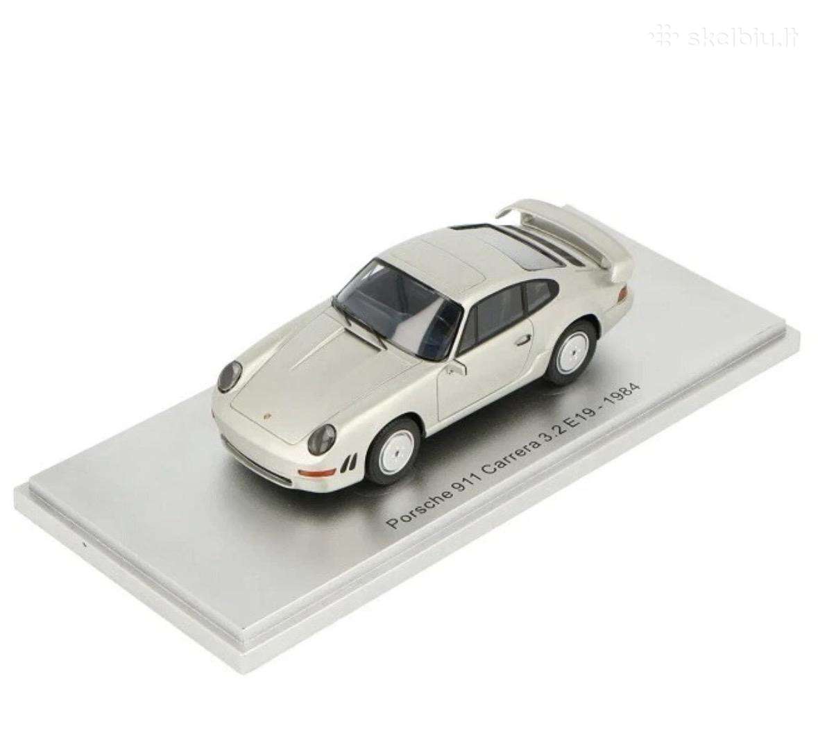 Porsche 911 Carrera