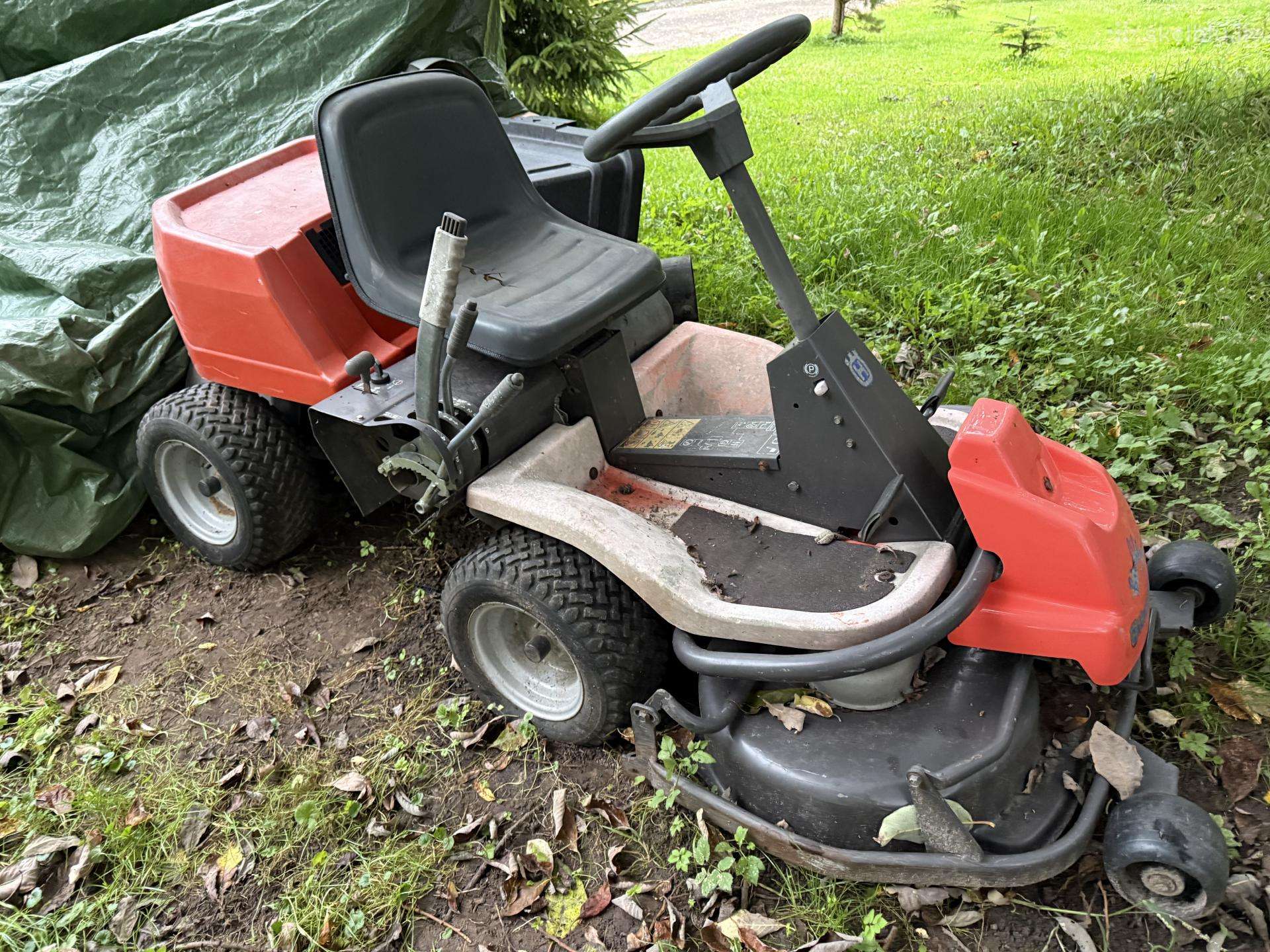 Husqvarna Rider su defektu