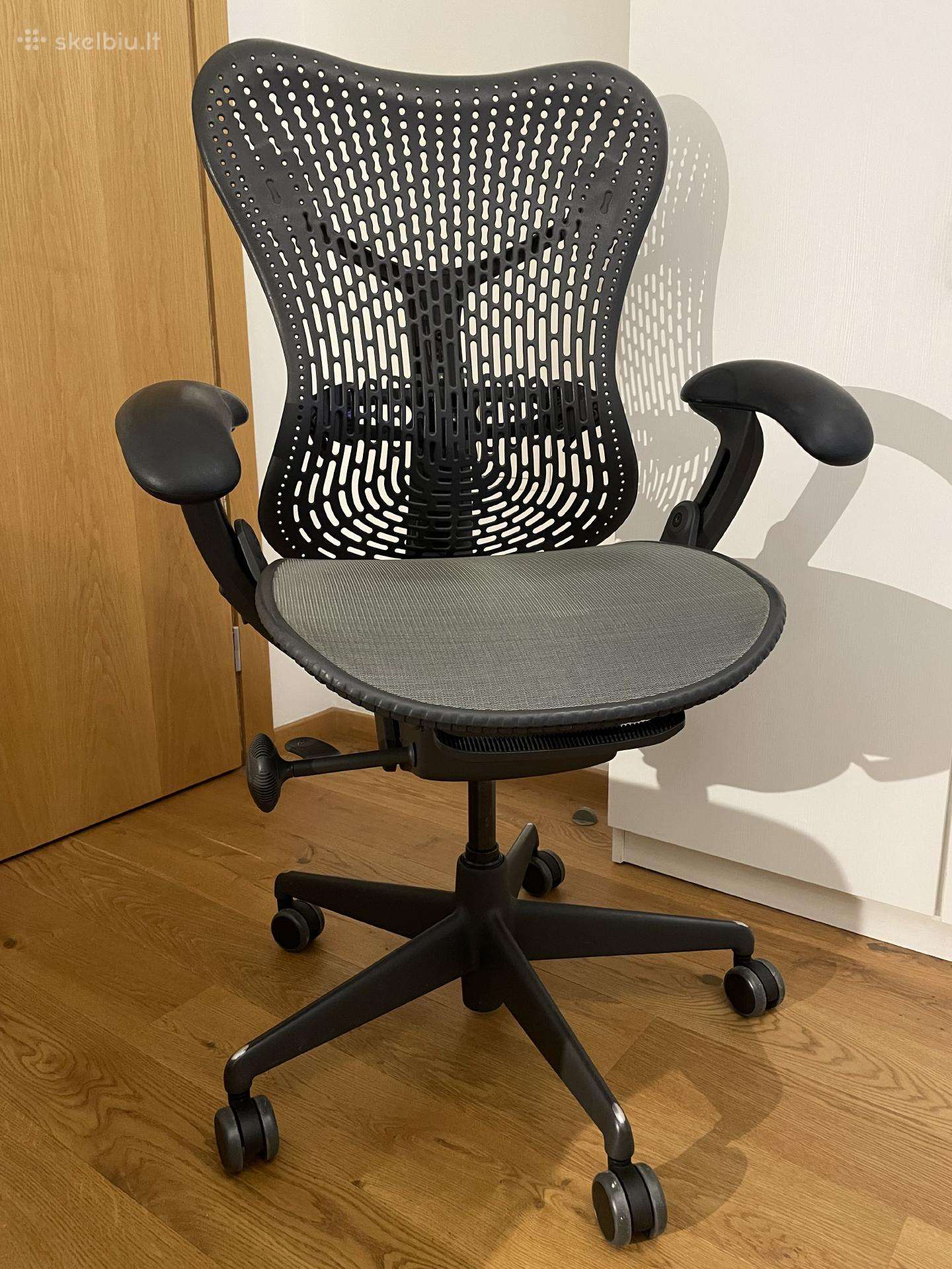Herman Miller Mirra 1 ergonominė biuro kėdė