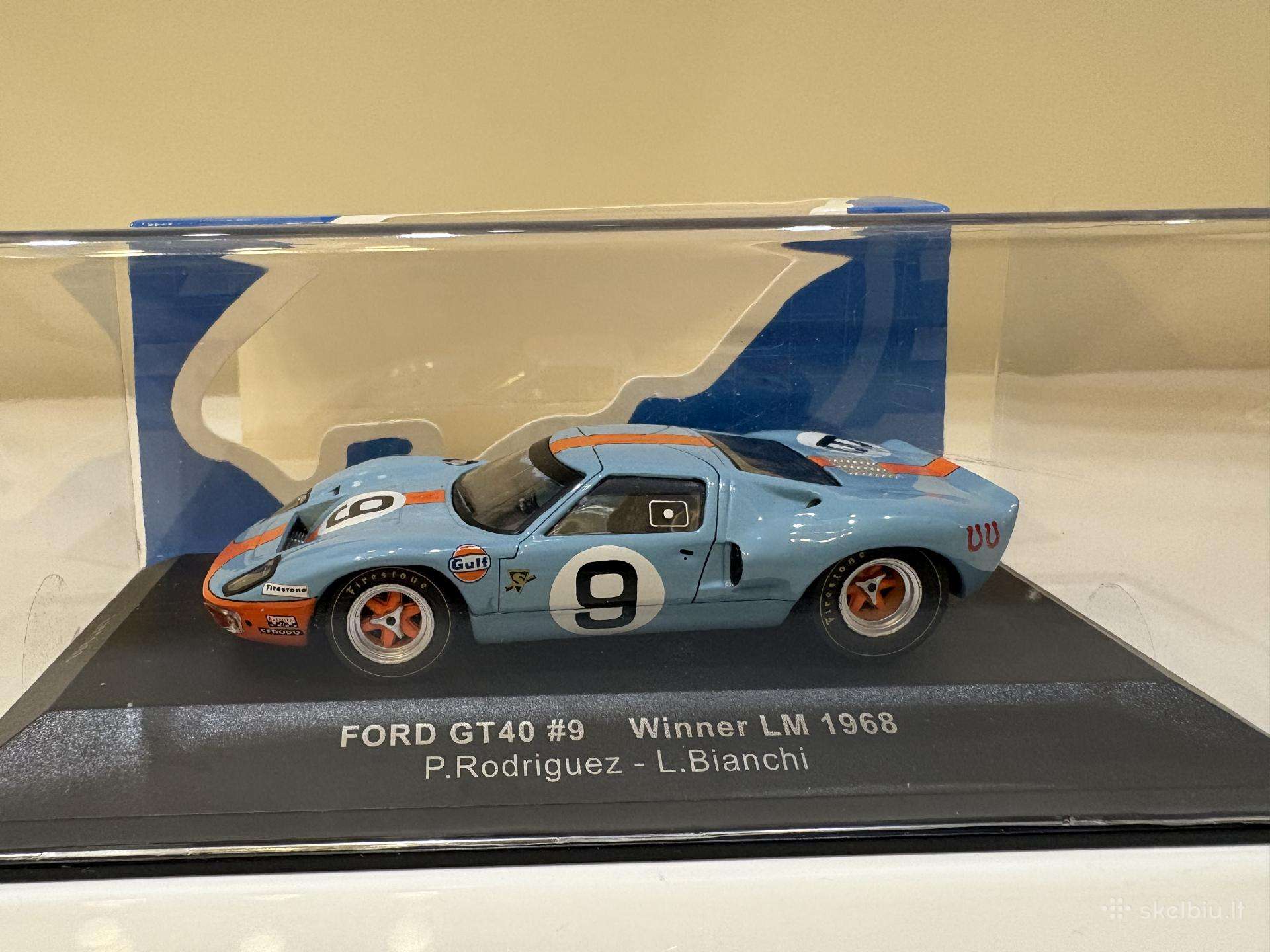 Ford GT-40