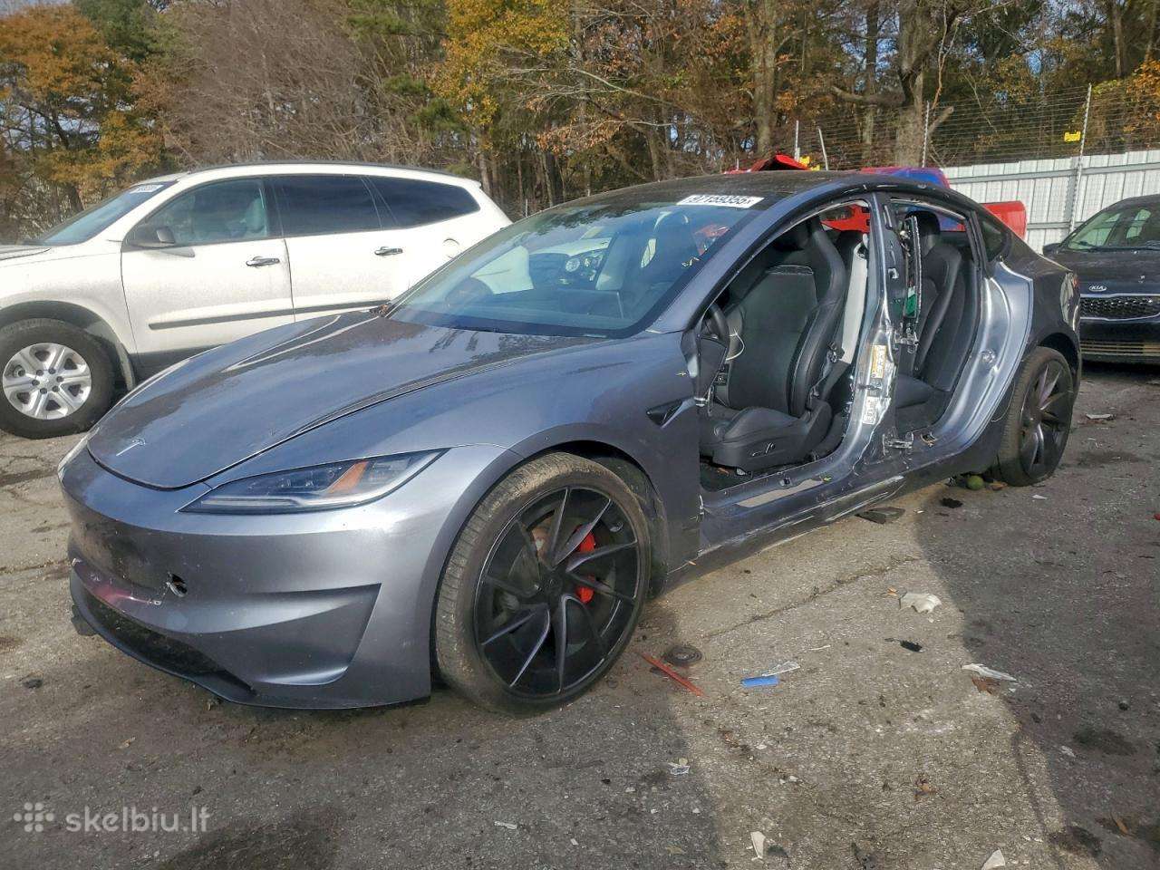 Tesla Model 3 Highland Performance durys