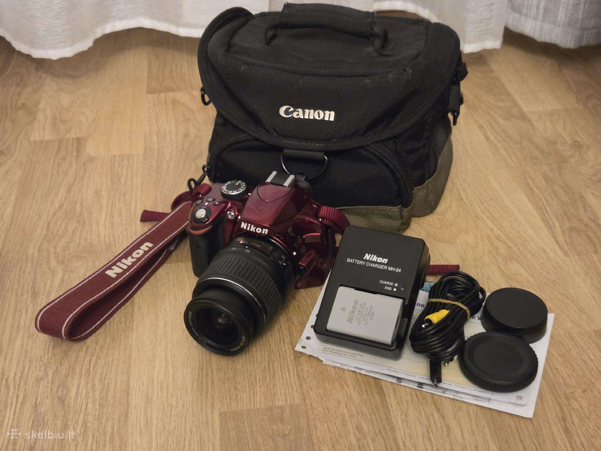 Nikon D3200 / 18-55 mm Af-s / Dslr / 10.4k kadrų