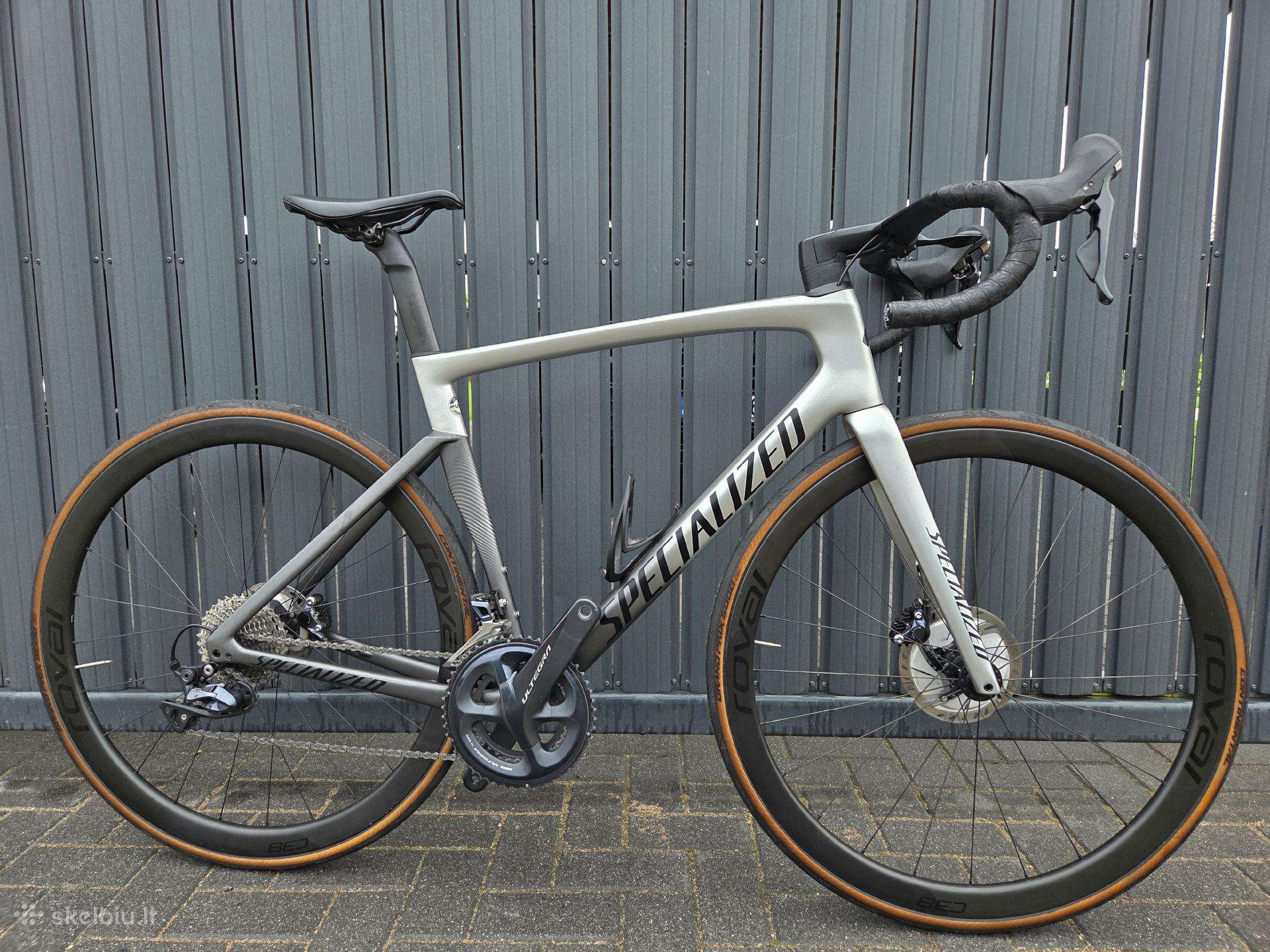 Specialized tarmac carbon pilnai 2x11ultegra roval