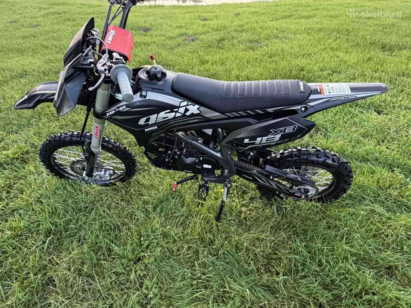Asix XB-47 128cc, krosiniai