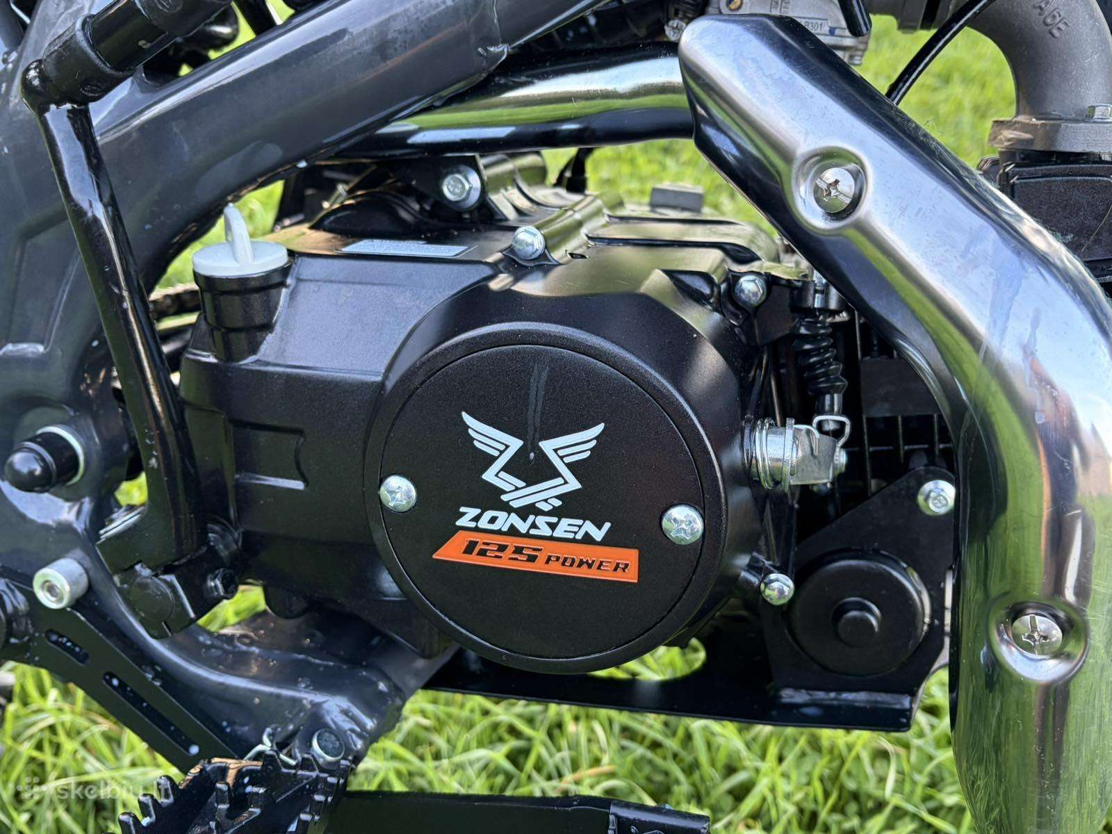 Asix XB-47 128cc, krosiniai