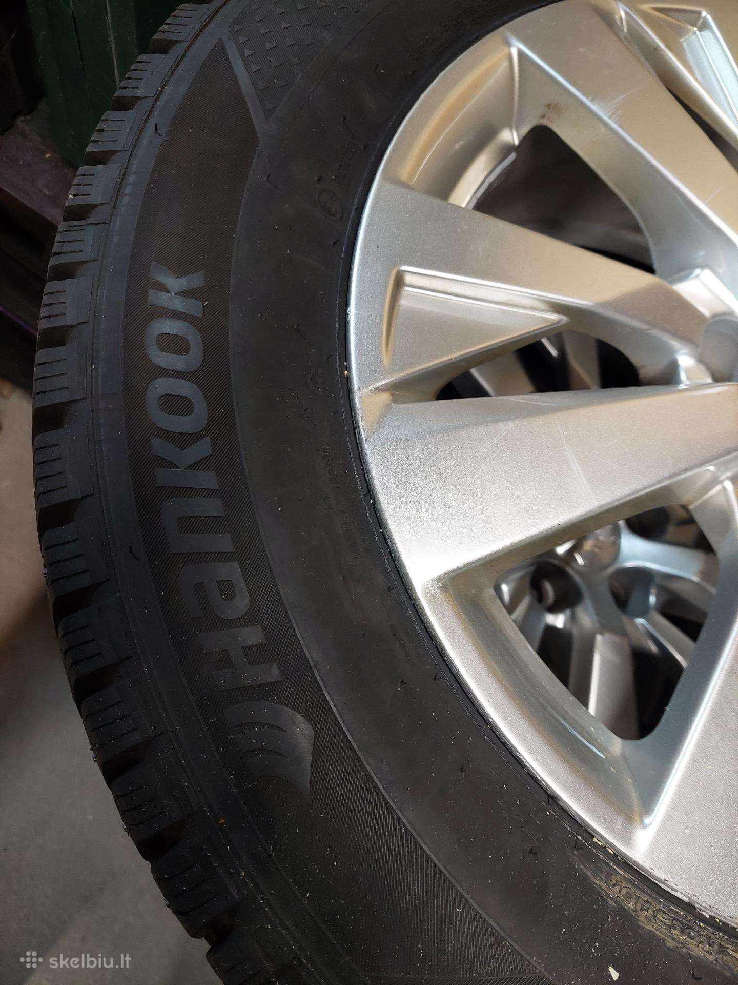 Hankook, зимние 215/65 R17