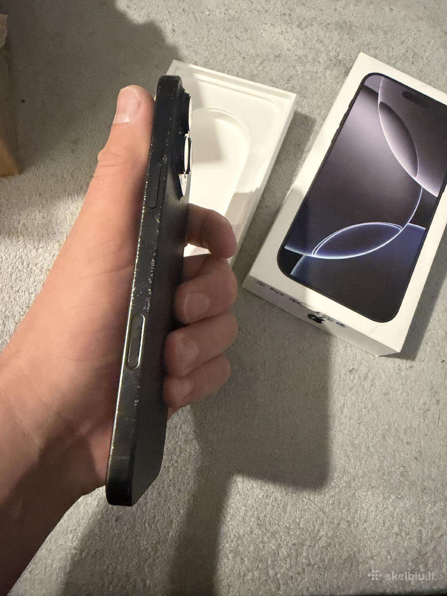 iPhone 16 pro max