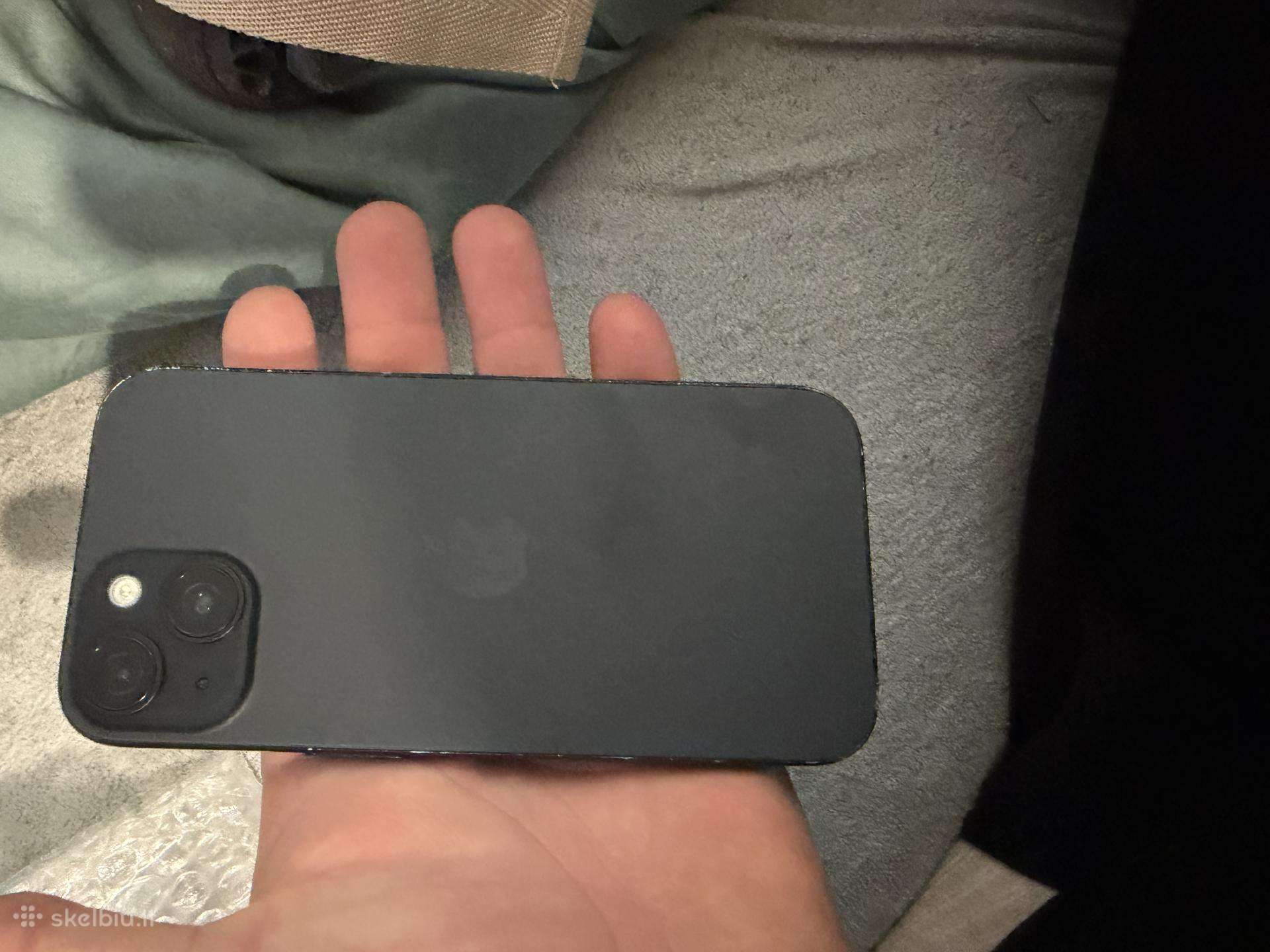 iPhone 15 plus